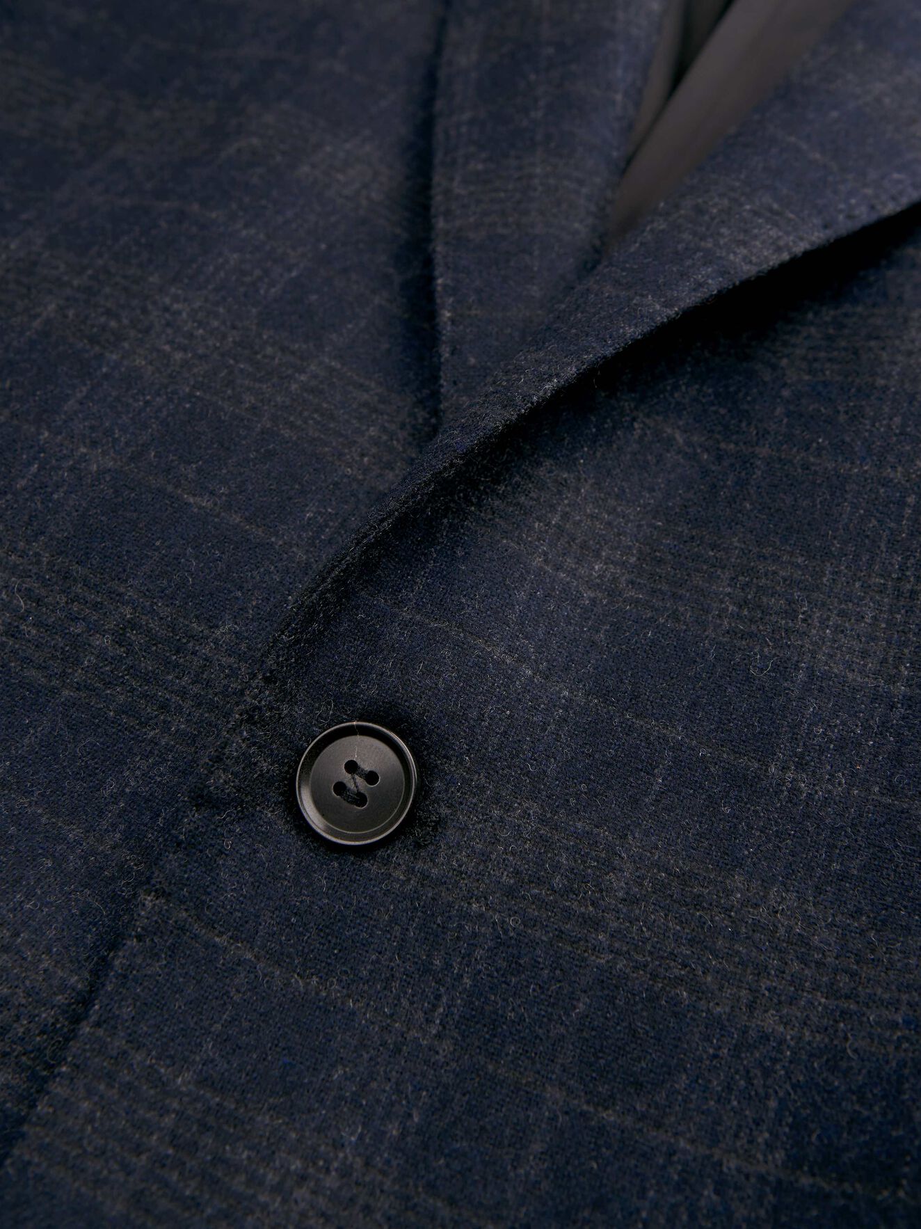 Jamot Blazer in Royal Blue from Tiger of Sweden Jamot Blazer in Royal Blue from Tiger of Sweden