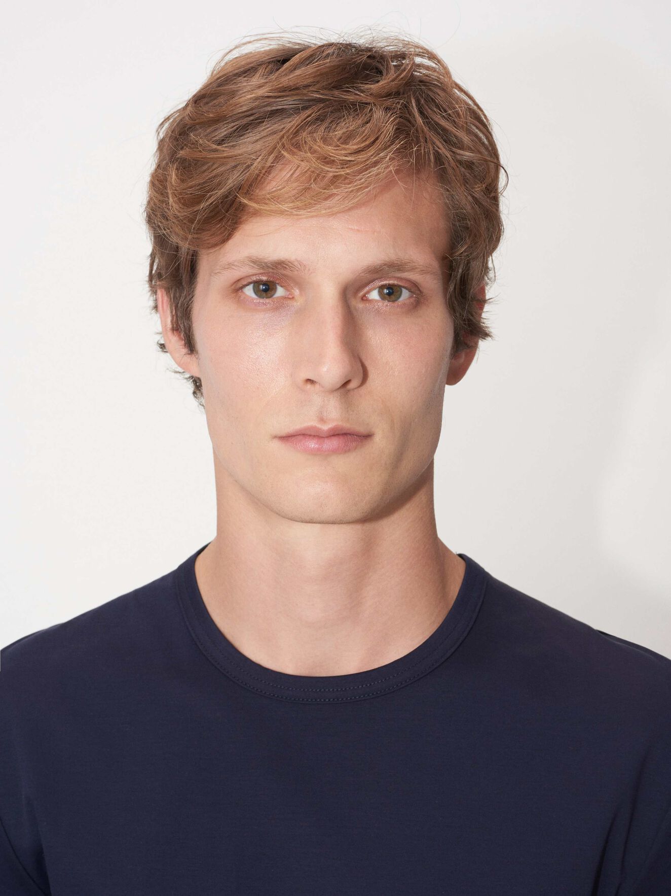 Dain T-shirt in Midnight blue from Tiger of Sweden Dain T-shirt in Midnight blue from Tiger of Sweden