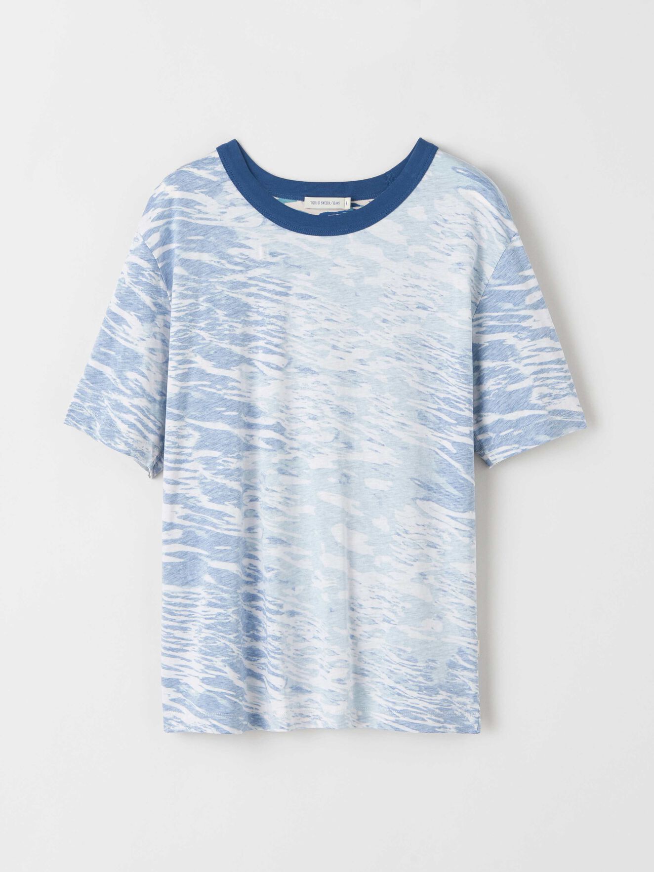 Floop Rev T-Shirt in Print from Tiger of Sweden Floop Rev T-Shirt in Print from Tiger of Sweden