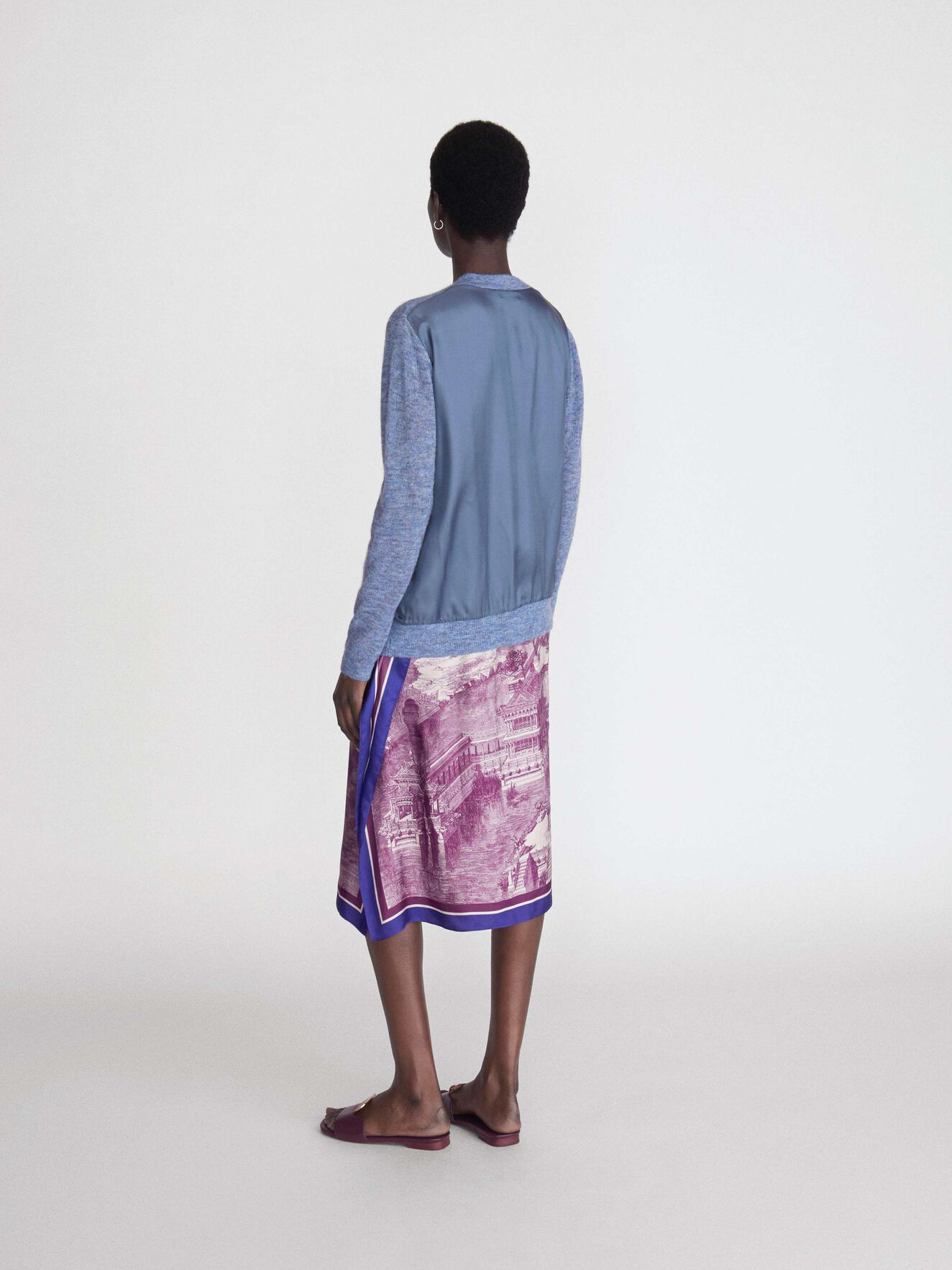 Hassi Cardigan in Soft blue from Tiger of Sweden Hassi Cardigan in Soft blue from Tiger of Sweden