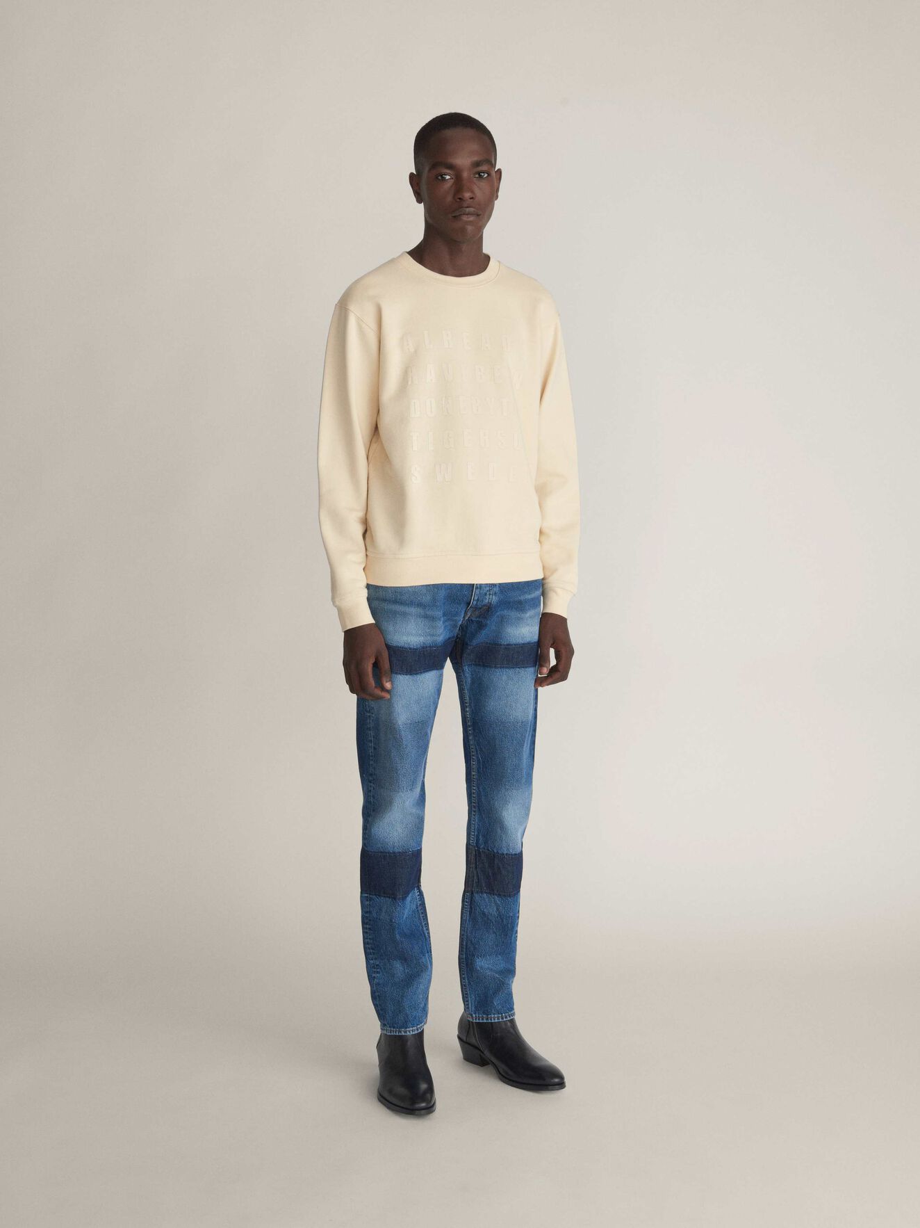 Tana Sweatshirt in Curd from Tiger of Sweden Tana Sweatshirt in Curd from Tiger of Sweden