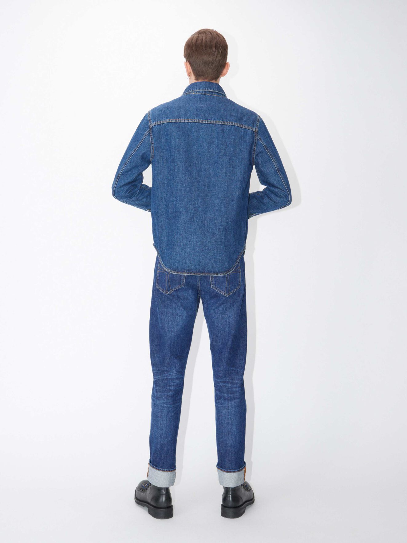 Get Jacke in Midnight blue from Tiger of Sweden Get Jacke in Midnight blue from Tiger of Sweden