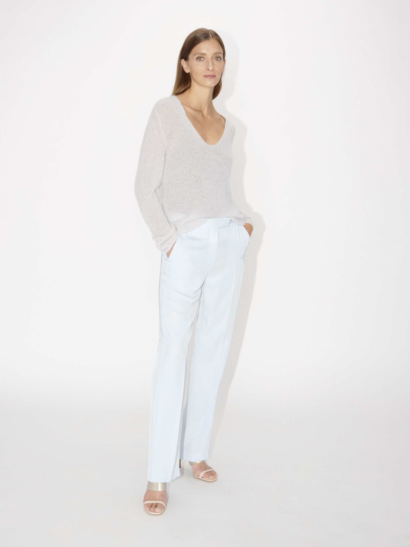 Camelia Pullover in Light grey melange from Tiger of Sweden Camelia Pullover in Light grey melange from Tiger of Sweden