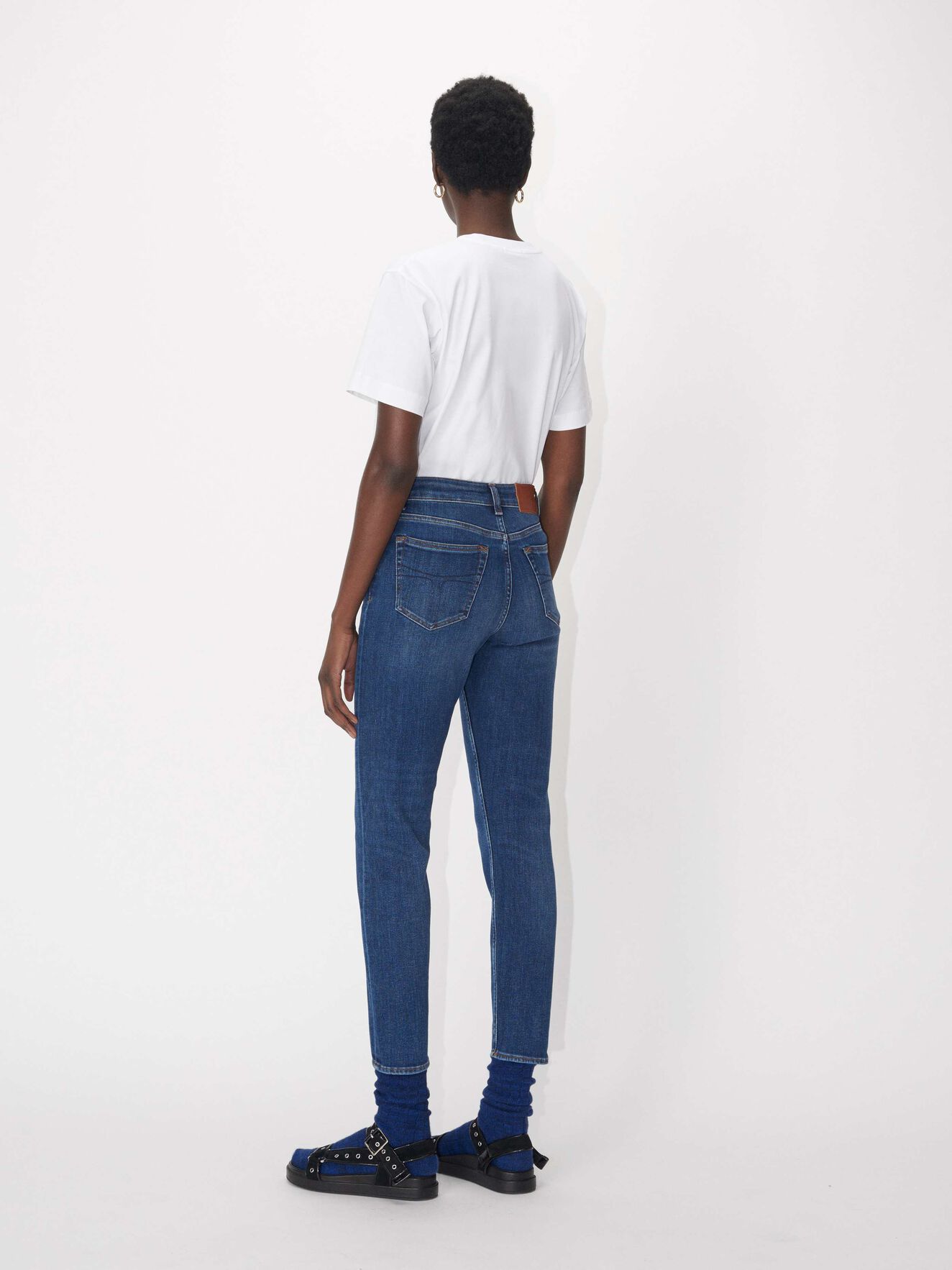 Lea Jeans in Medium Blue from Tiger of Sweden Lea Jeans in Medium Blue from Tiger of Sweden