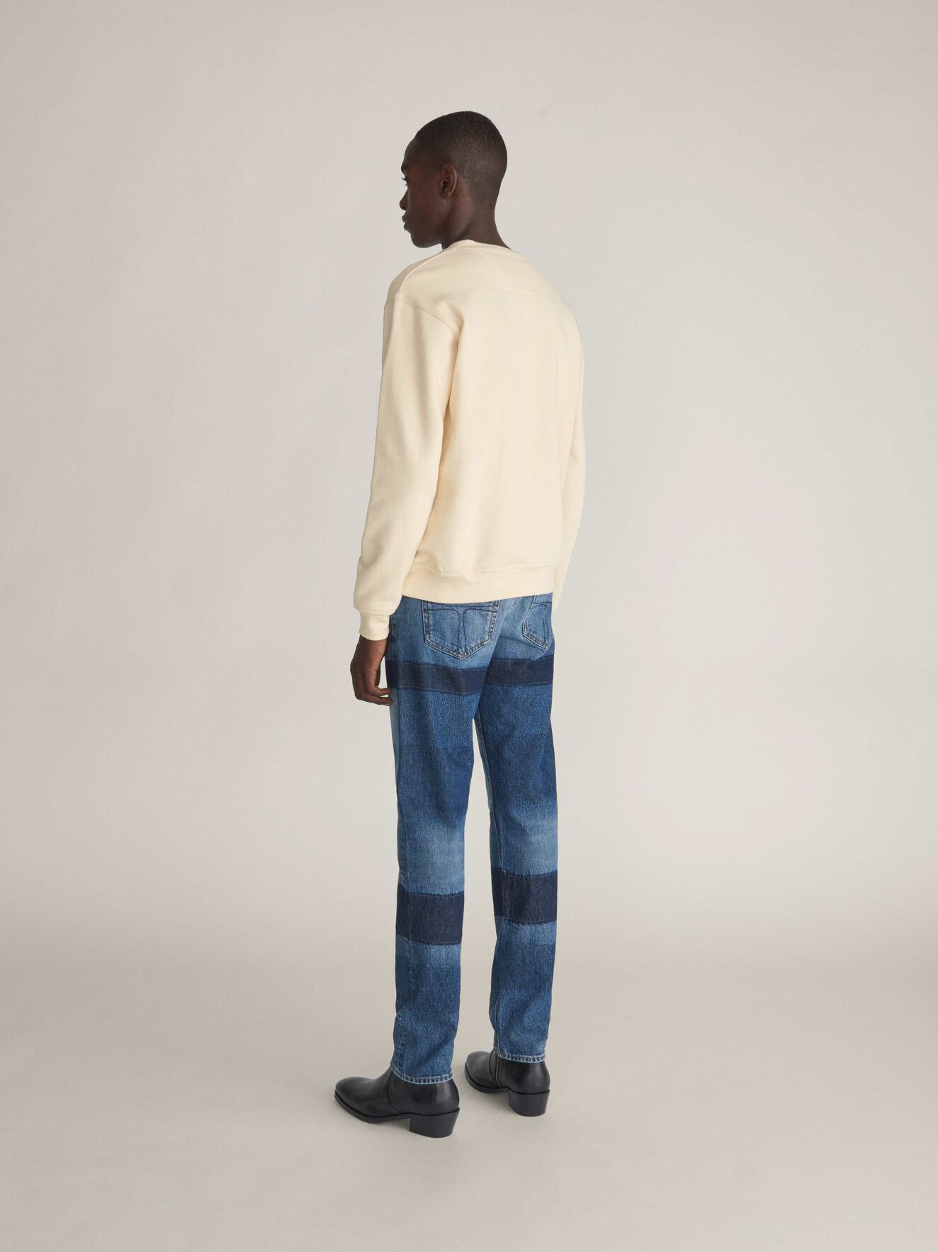 Tana Sweatshirt in Curd from Tiger of Sweden Tana Sweatshirt in Curd from Tiger of Sweden