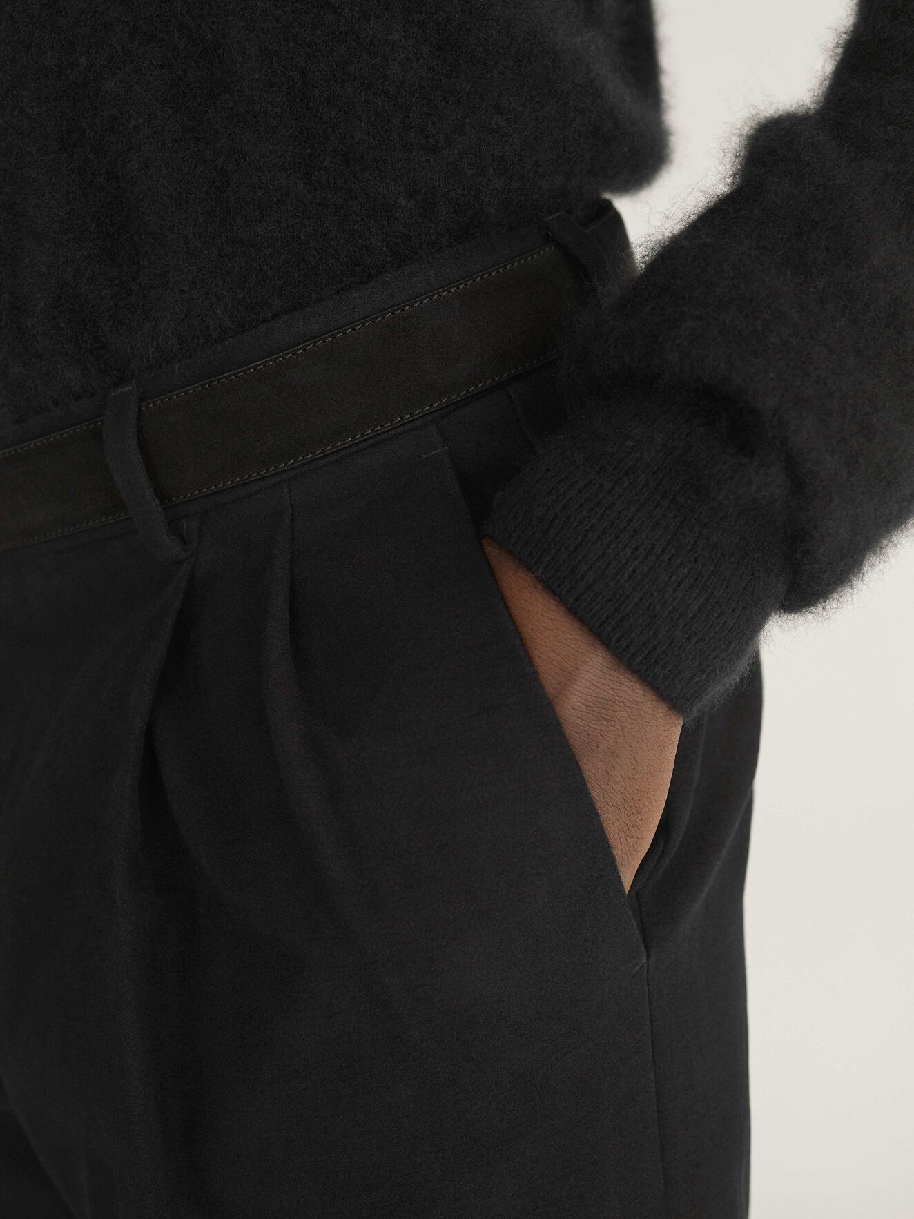 Tivolo Trousers in Black from Tiger of Sweden Tivolo Trousers in Black from Tiger of Sweden