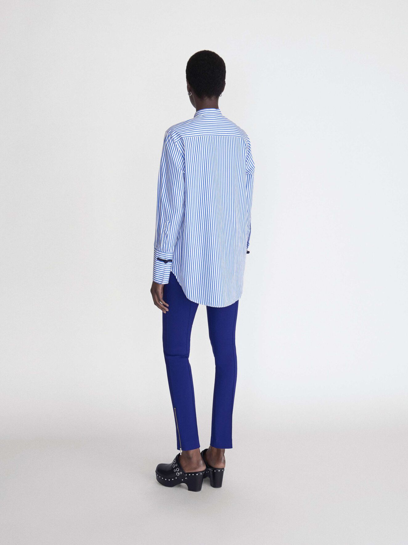 Loane 2 Trousers in Deep Ocean Blue from Tiger of Sweden Loane 2 Trousers in Deep Ocean Blue from Tiger of Sweden