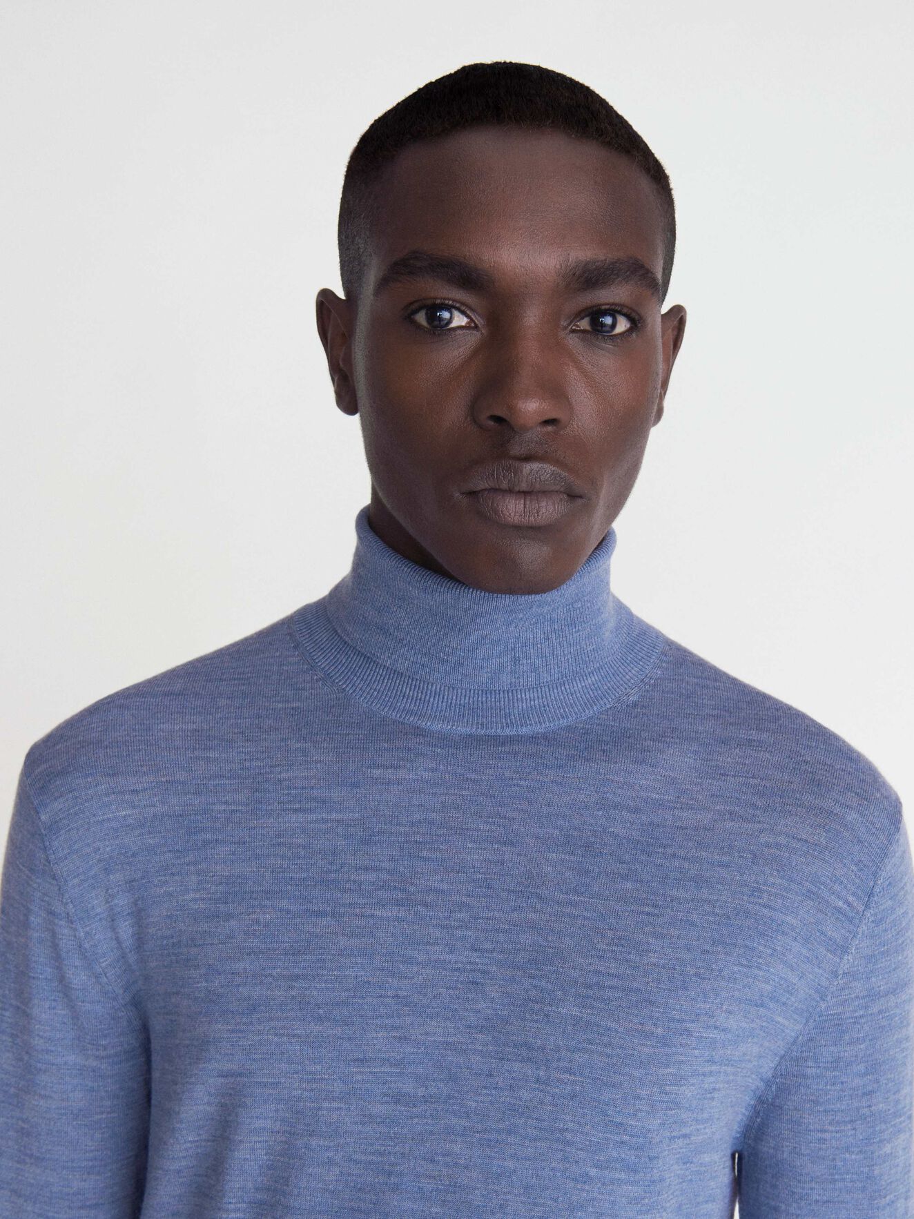 Nevile Pullover in Soft blue from Tiger of Sweden Nevile Pullover in Soft blue from Tiger of Sweden