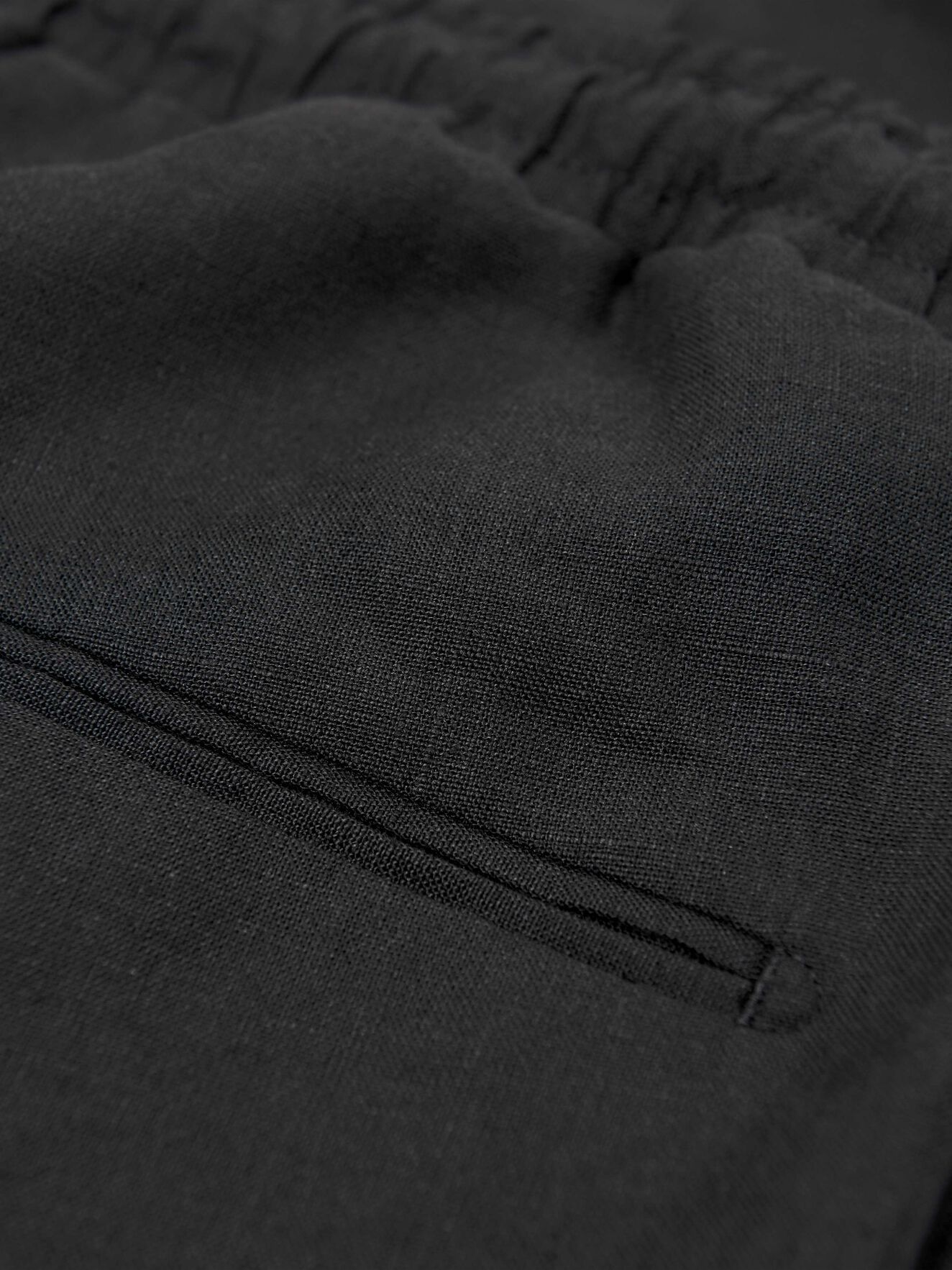 Tavin Trousers in Black from Tiger of Sweden Tavin Trousers in Black from Tiger of Sweden