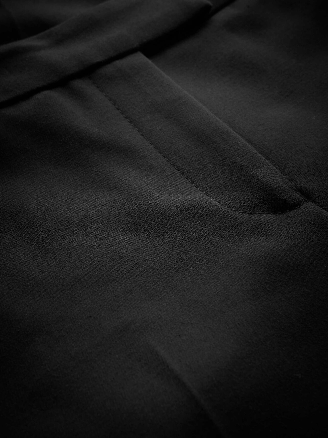 Mento Trousers in Midnight Black from Tiger of Sweden Mento Trousers in Midnight Black from Tiger of Sweden