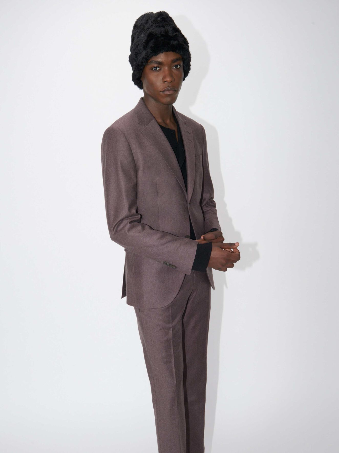 Pantalon Tordon in Regal Red from Tiger of Sweden Pantalon Tordon in Regal Red from Tiger of Sweden