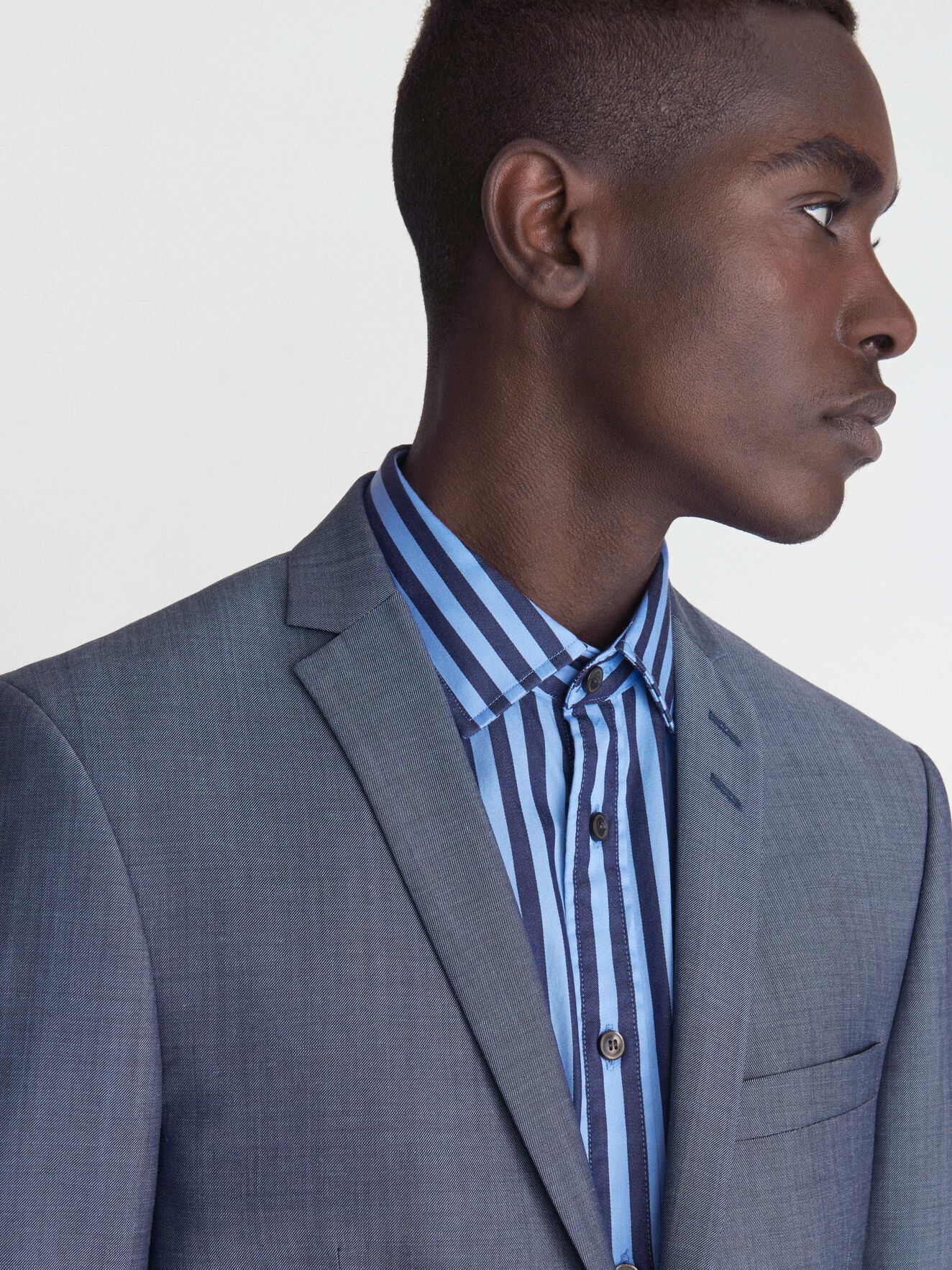 Jile Blazer in Soft blue from Tiger of Sweden Jile Blazer in Soft blue from Tiger of Sweden