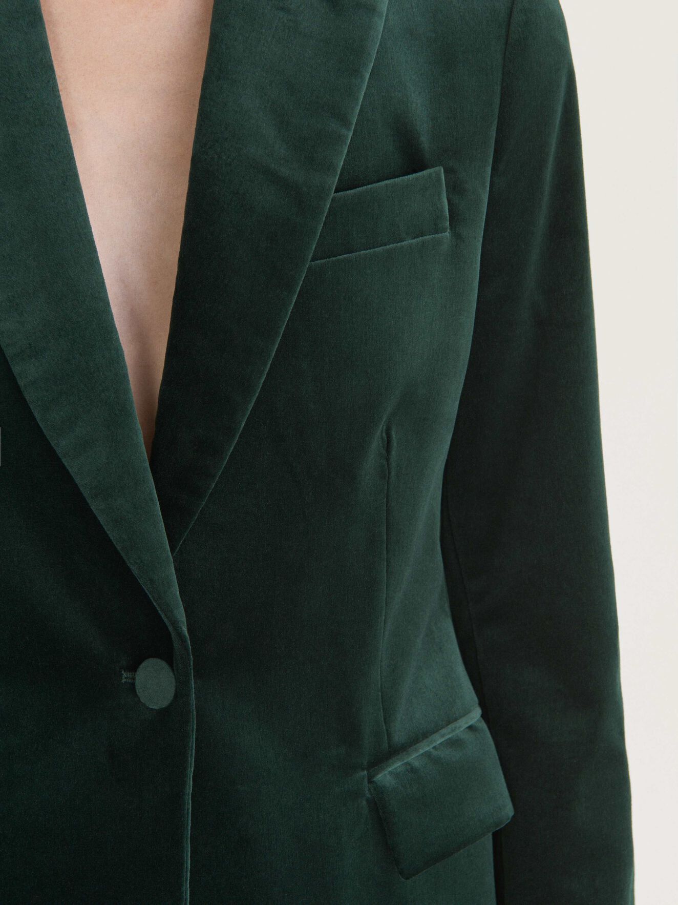 Kronblad 2 Blazer in Dark Forest from Tiger of Sweden Kronblad 2 Blazer in Dark Forest from Tiger of Sweden