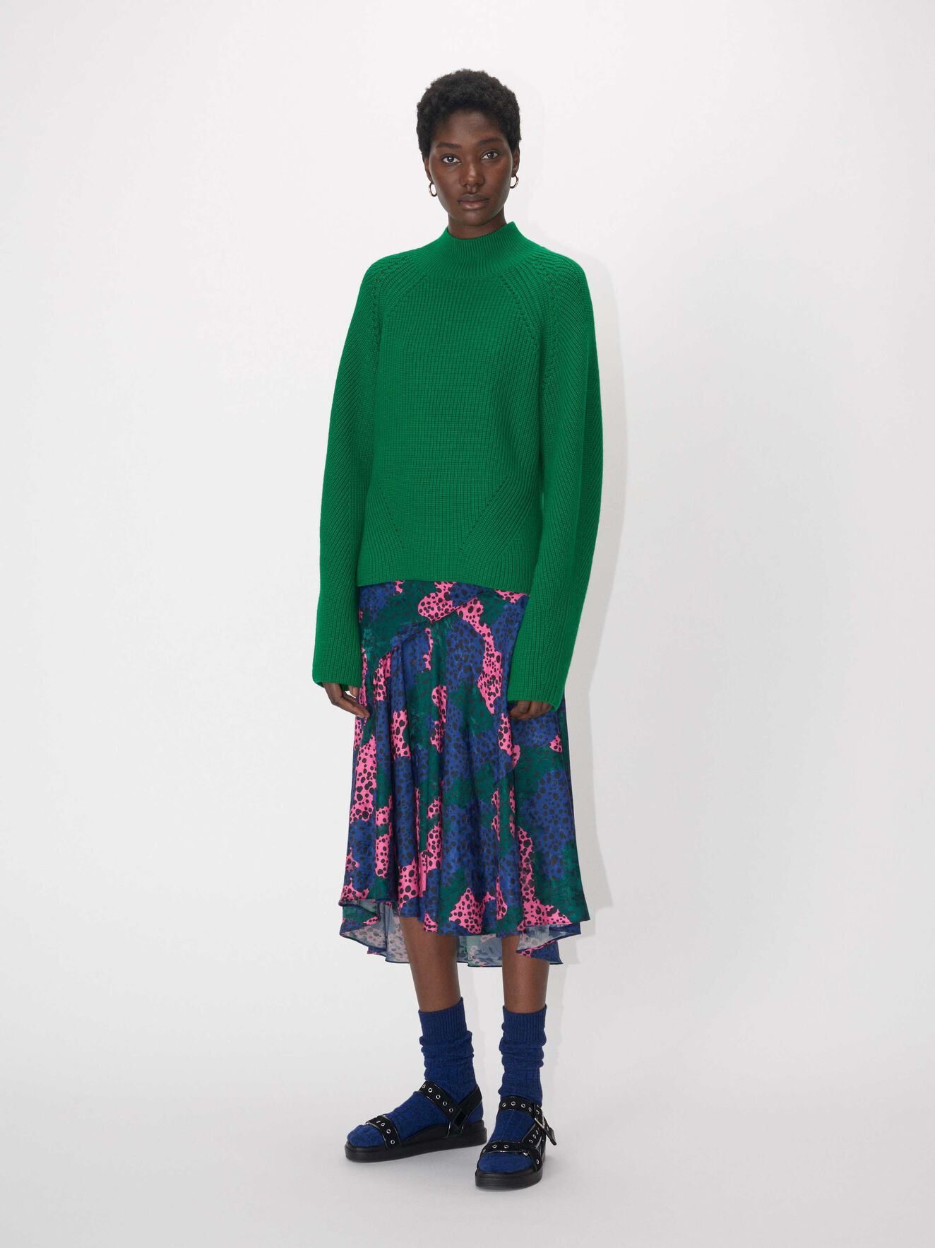 Nandrin Pullover in Marine Green from Tiger of Sweden Nandrin Pullover in Marine Green from Tiger of Sweden