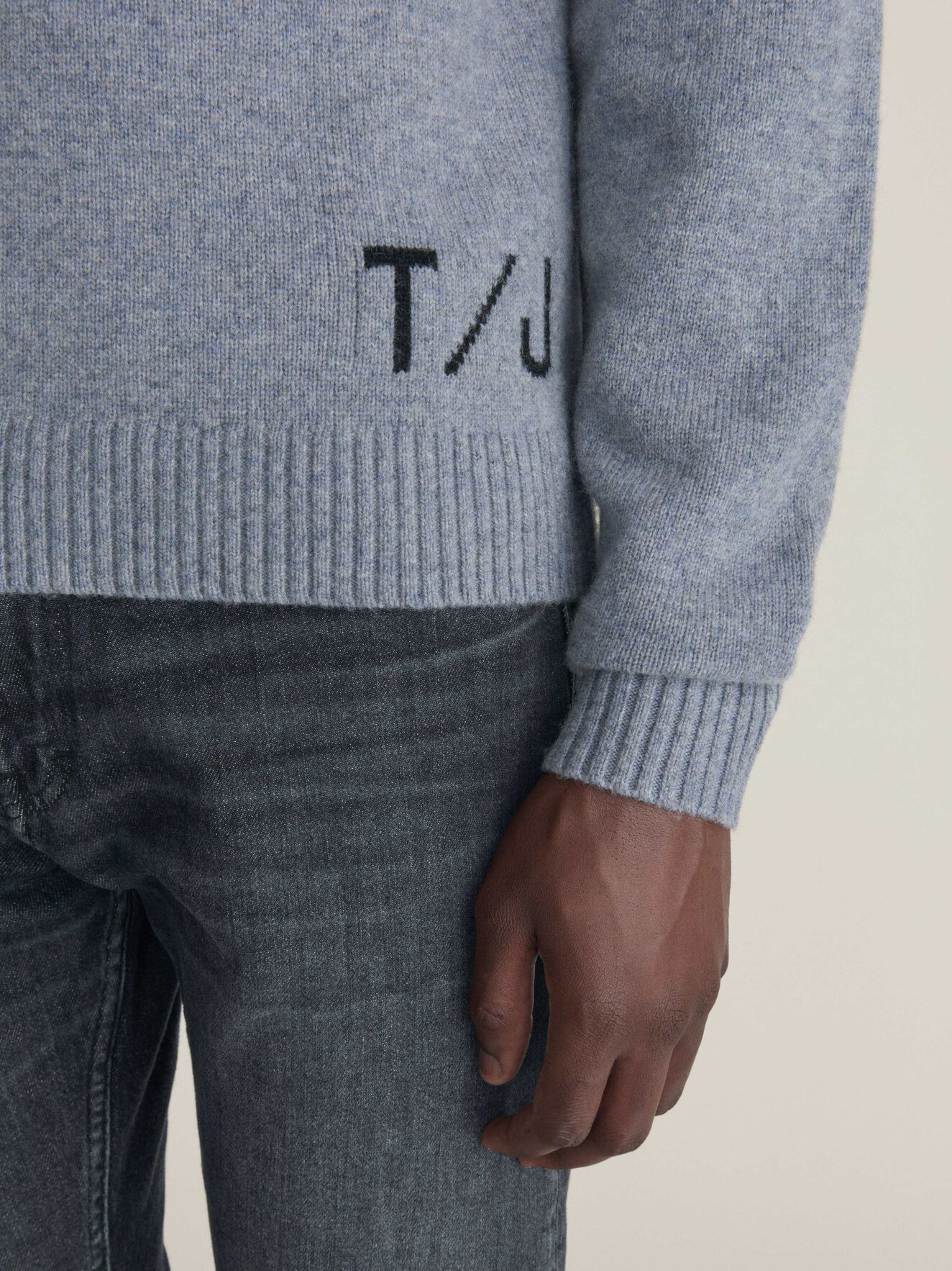 Saif Pullover in Med Grey Mel from Tiger of Sweden Saif Pullover in Med Grey Mel from Tiger of Sweden