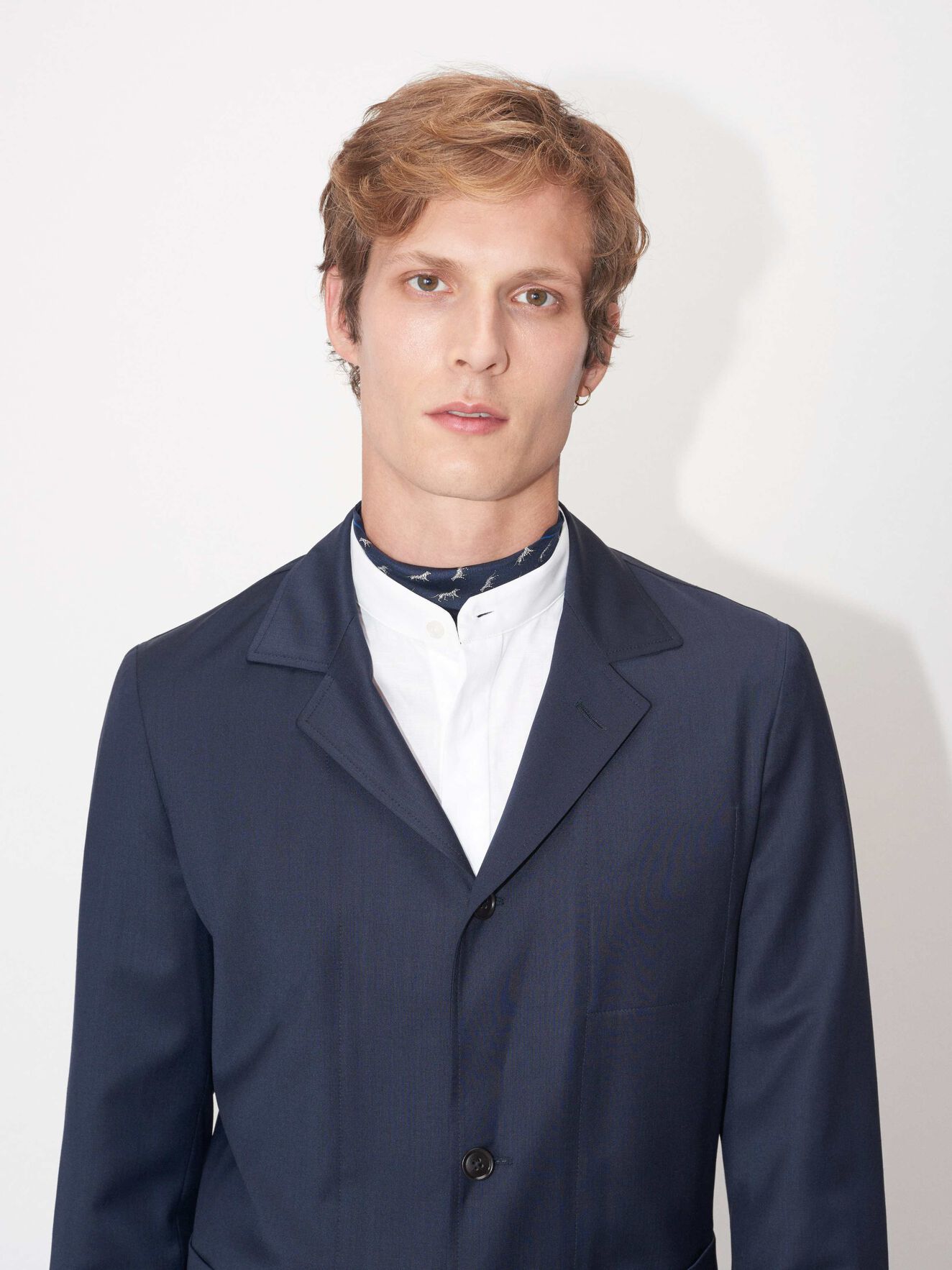 Jimmie Shirt Blazer in Midnight blue from Tiger of Sweden Jimmie Shirt Blazer in Midnight blue from Tiger of Sweden