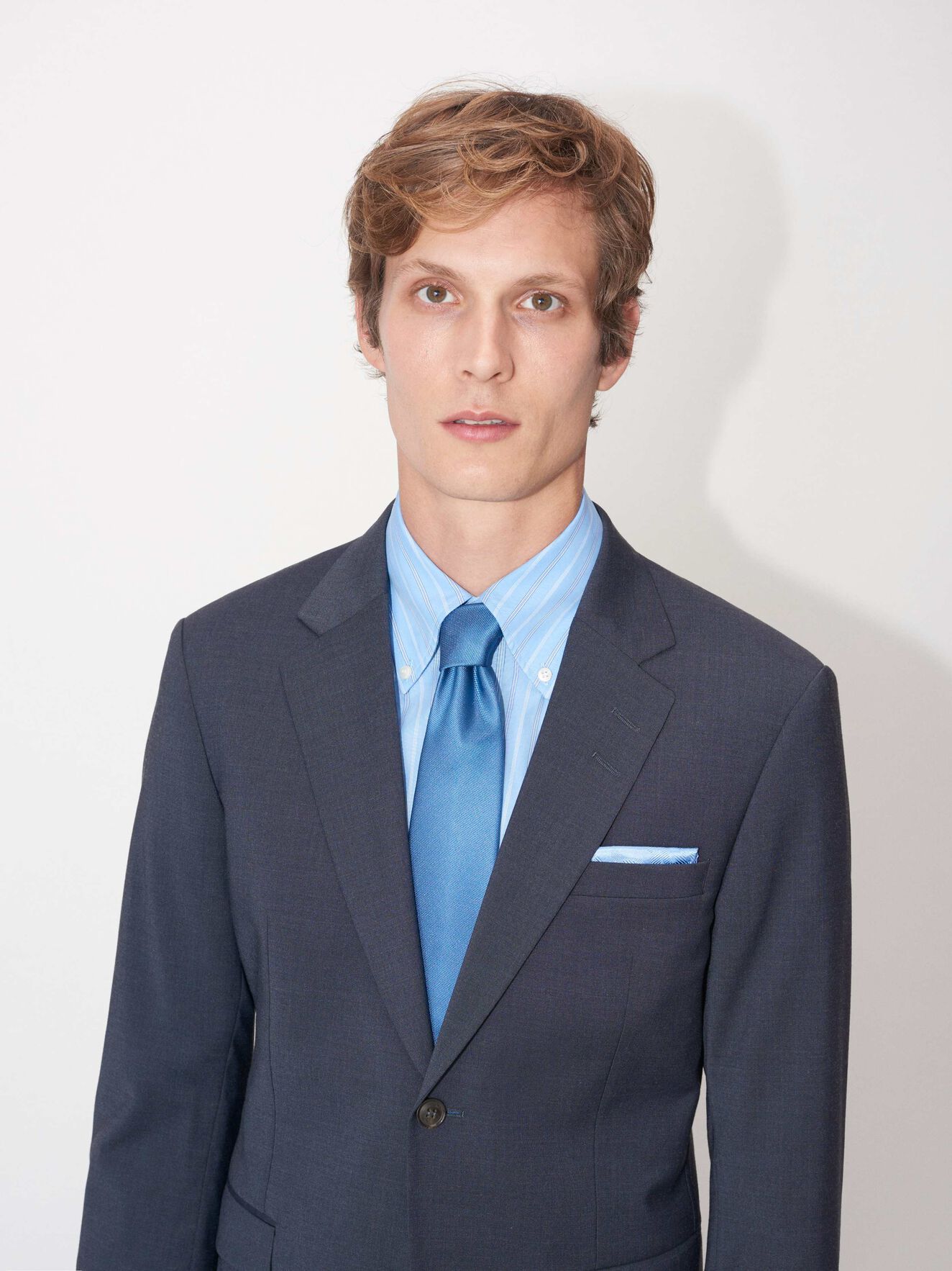 Jamonte Ul Blazer in Soft blue from Tiger of Sweden Jamonte Ul Blazer in Soft blue from Tiger of Sweden