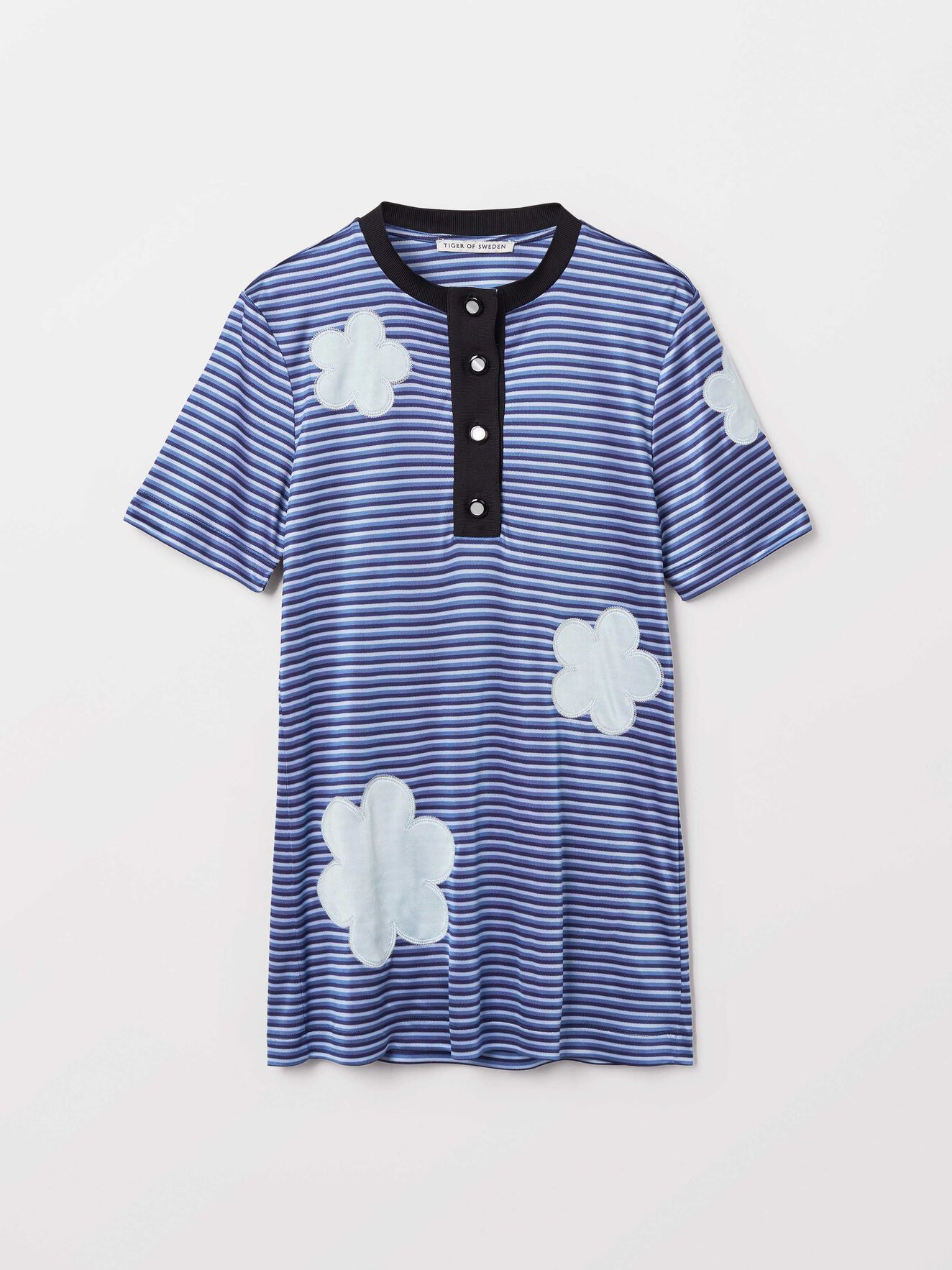 Aine T-Shirt in Soft blue from Tiger of Sweden Aine T-Shirt in Soft blue from Tiger of Sweden