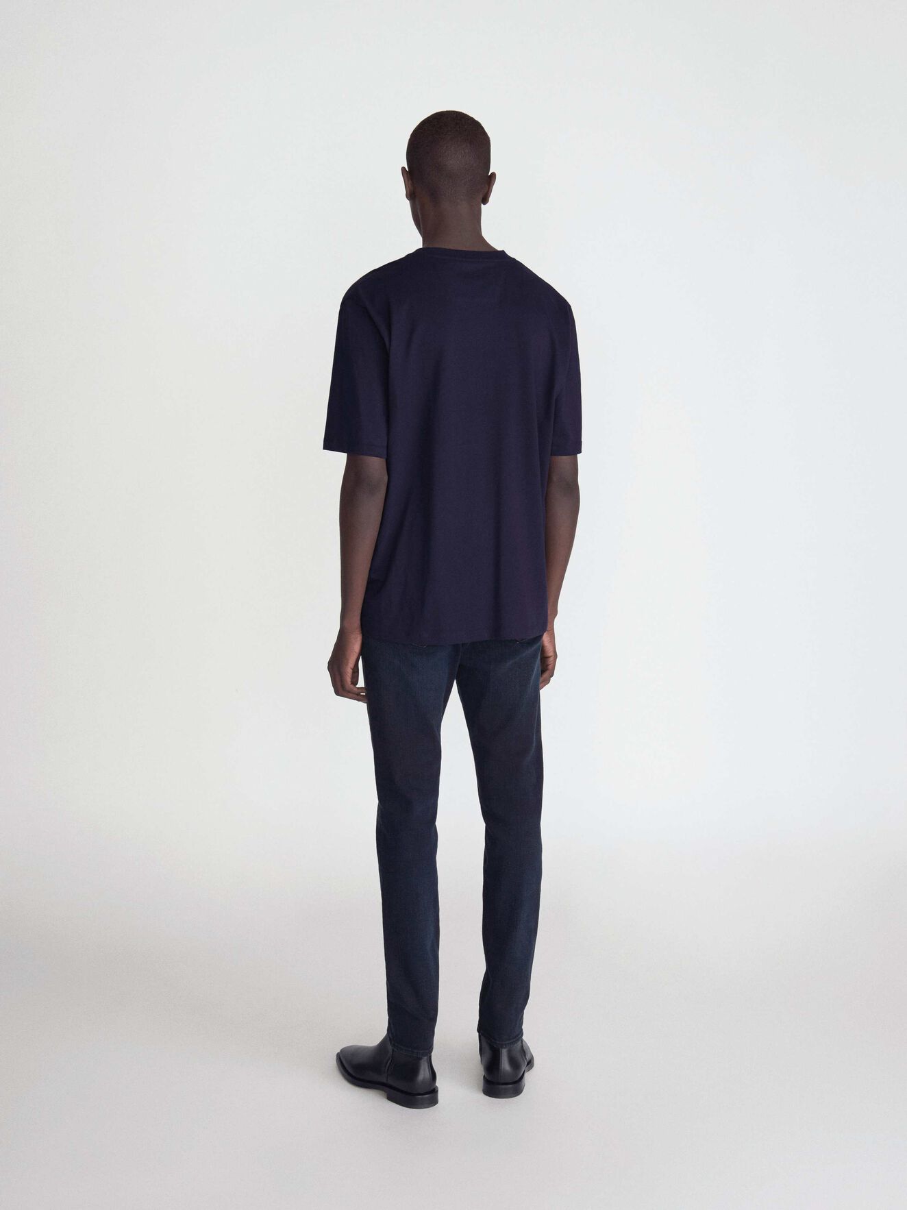 Pro T-Shirt in Deep Well from Tiger of Sweden Pro T-Shirt in Deep Well from Tiger of Sweden