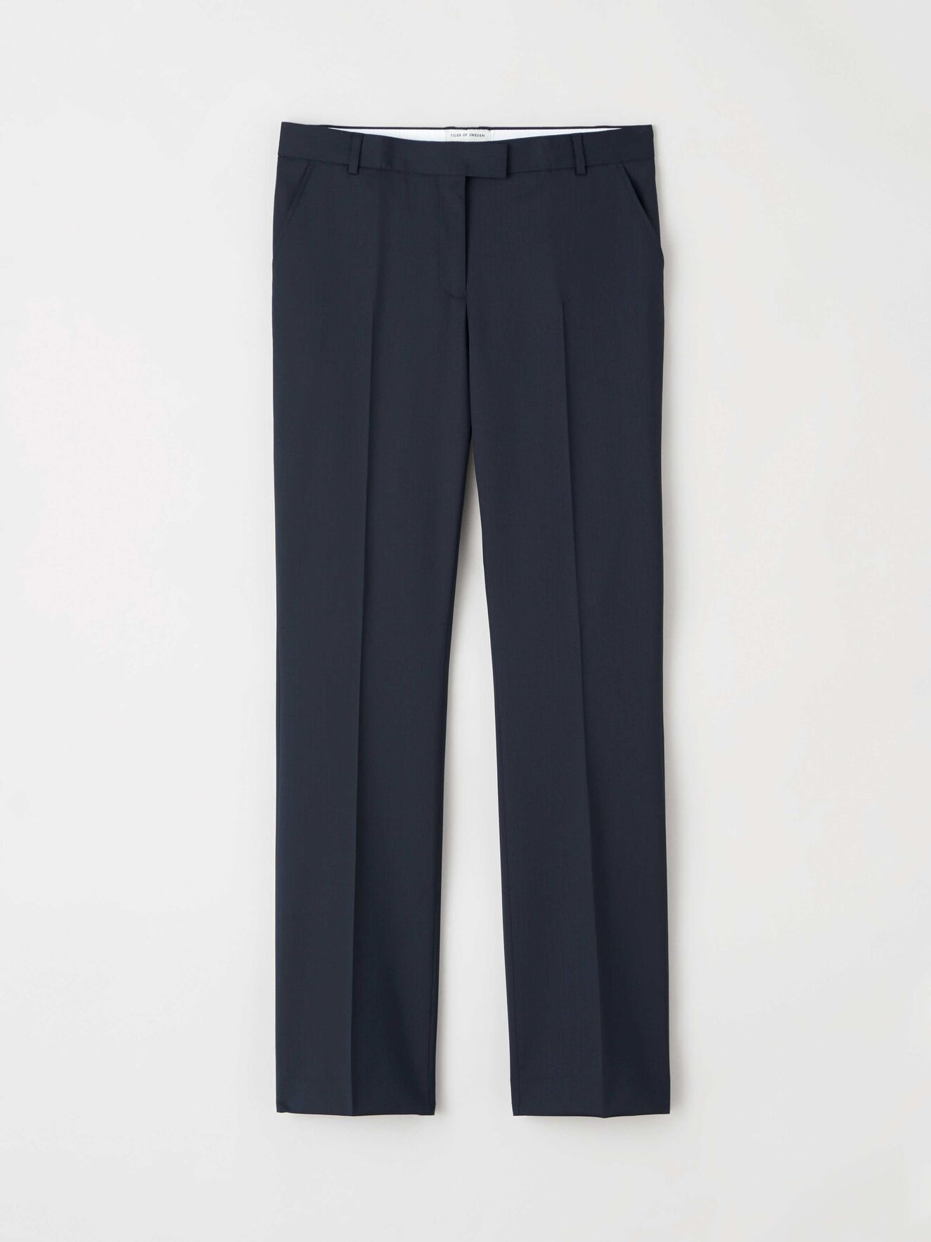 Hollen Trousers in Midnight blue from Tiger of Sweden Hollen Trousers in Midnight blue from Tiger of Sweden