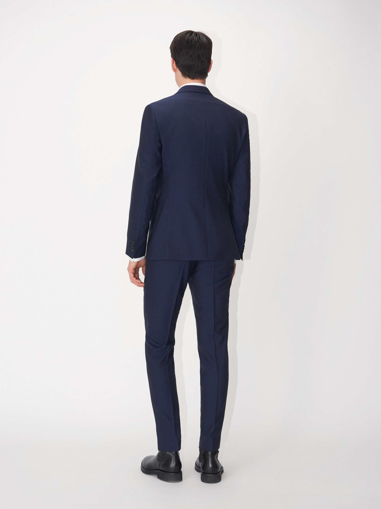 S.Jamonte Suit in Sky Captain from Tiger of Sweden S.Jamonte Suit in Sky Captain from Tiger of Sweden