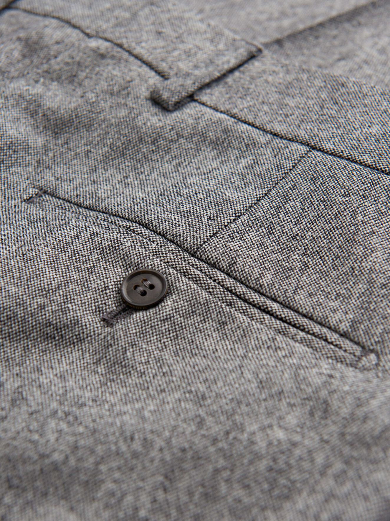 Tordon Trousers in Light grey melange from Tiger of Sweden Tordon Trousers in Light grey melange from Tiger of Sweden