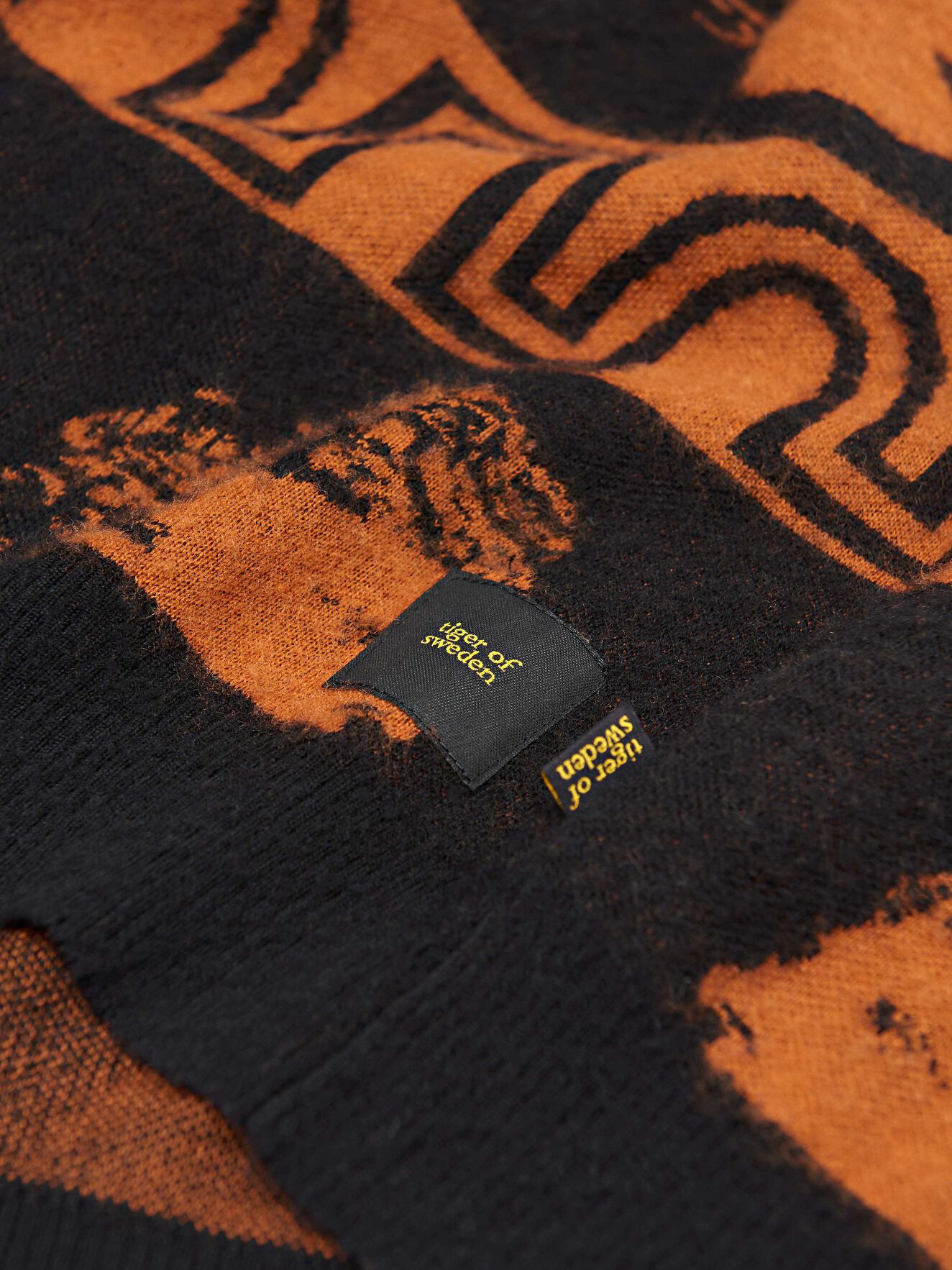 Pierre F Pullover in Print from Tiger of Sweden Pierre F Pullover in Print from Tiger of Sweden