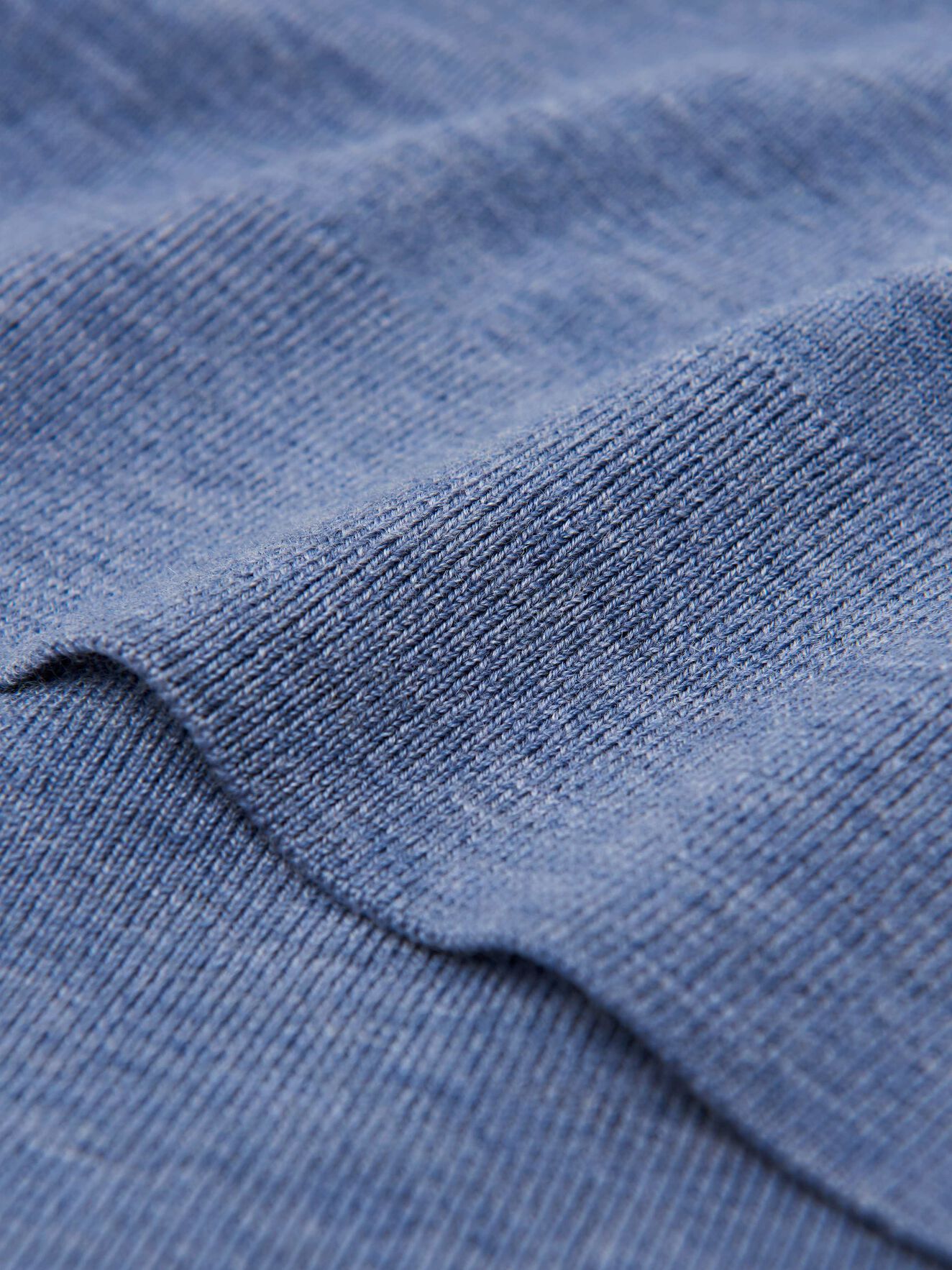 Nevile Pullover in Soft blue from Tiger of Sweden Nevile Pullover in Soft blue from Tiger of Sweden