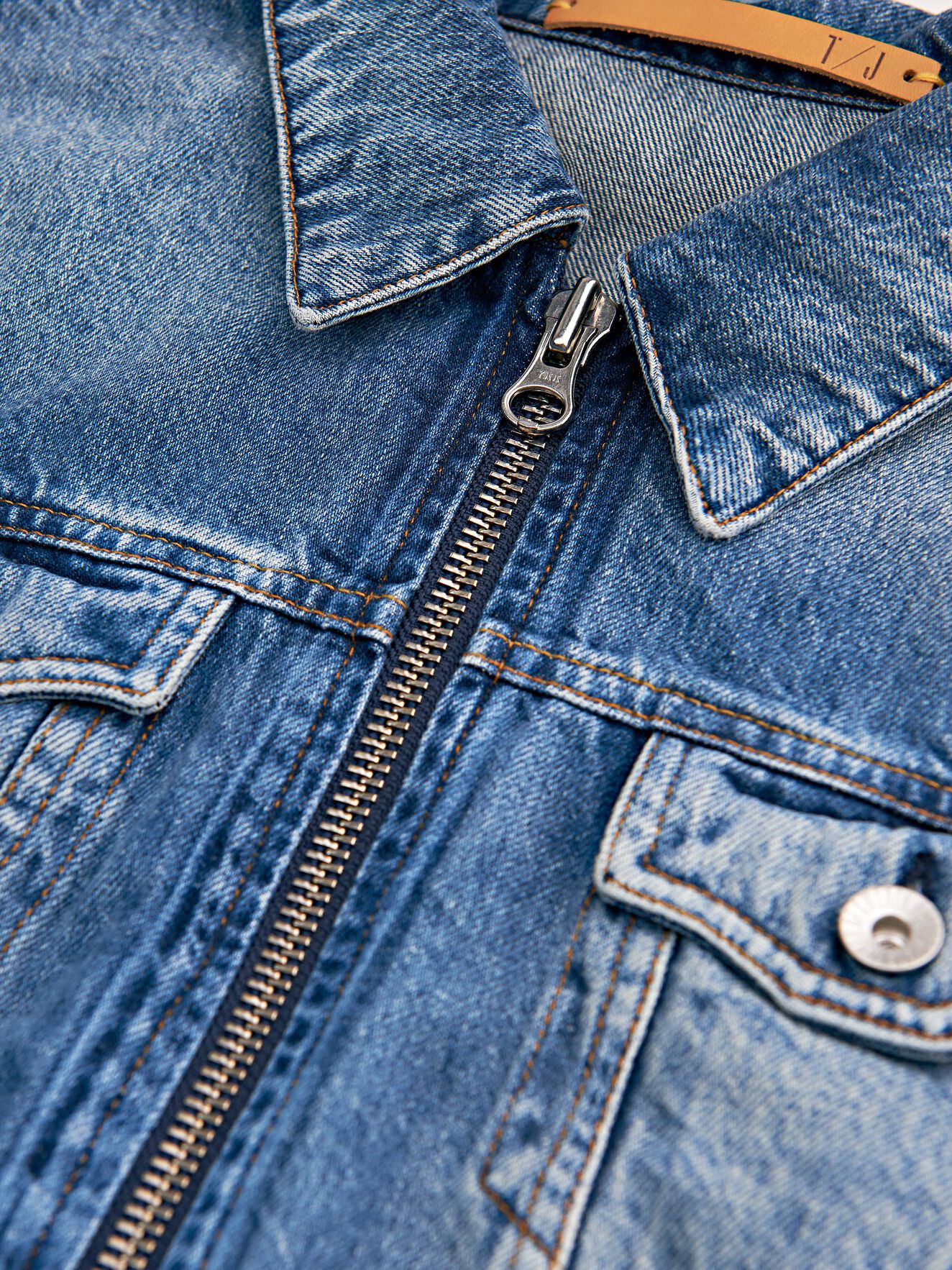 Truth Zip Jacket in Dust blue from Tiger of Sweden Truth Zip Jacket in Dust blue from Tiger of Sweden
