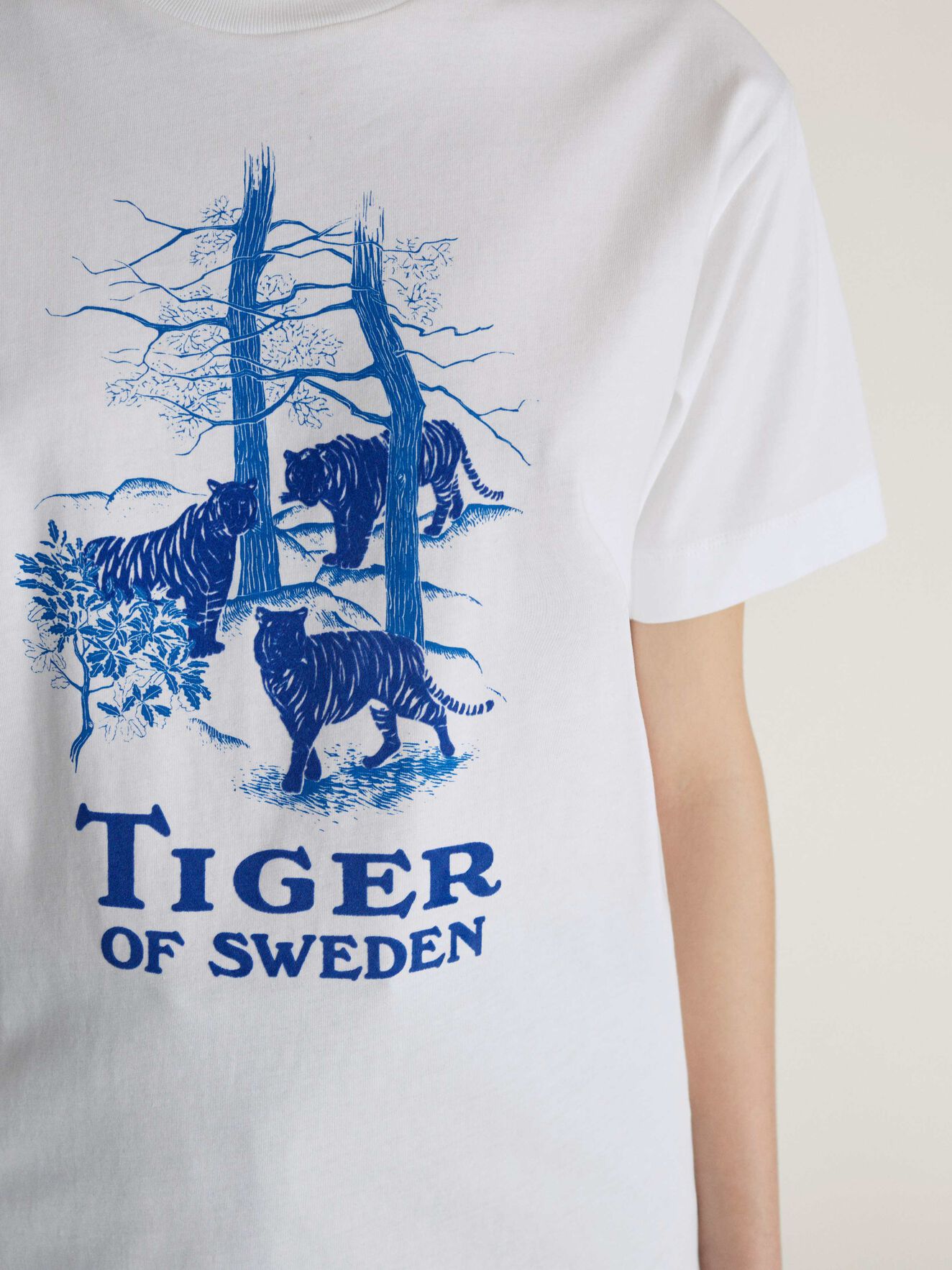 T-Shirt Dellana P in Bright White from Tiger of Sweden T-Shirt Dellana P in Bright White from Tiger of Sweden