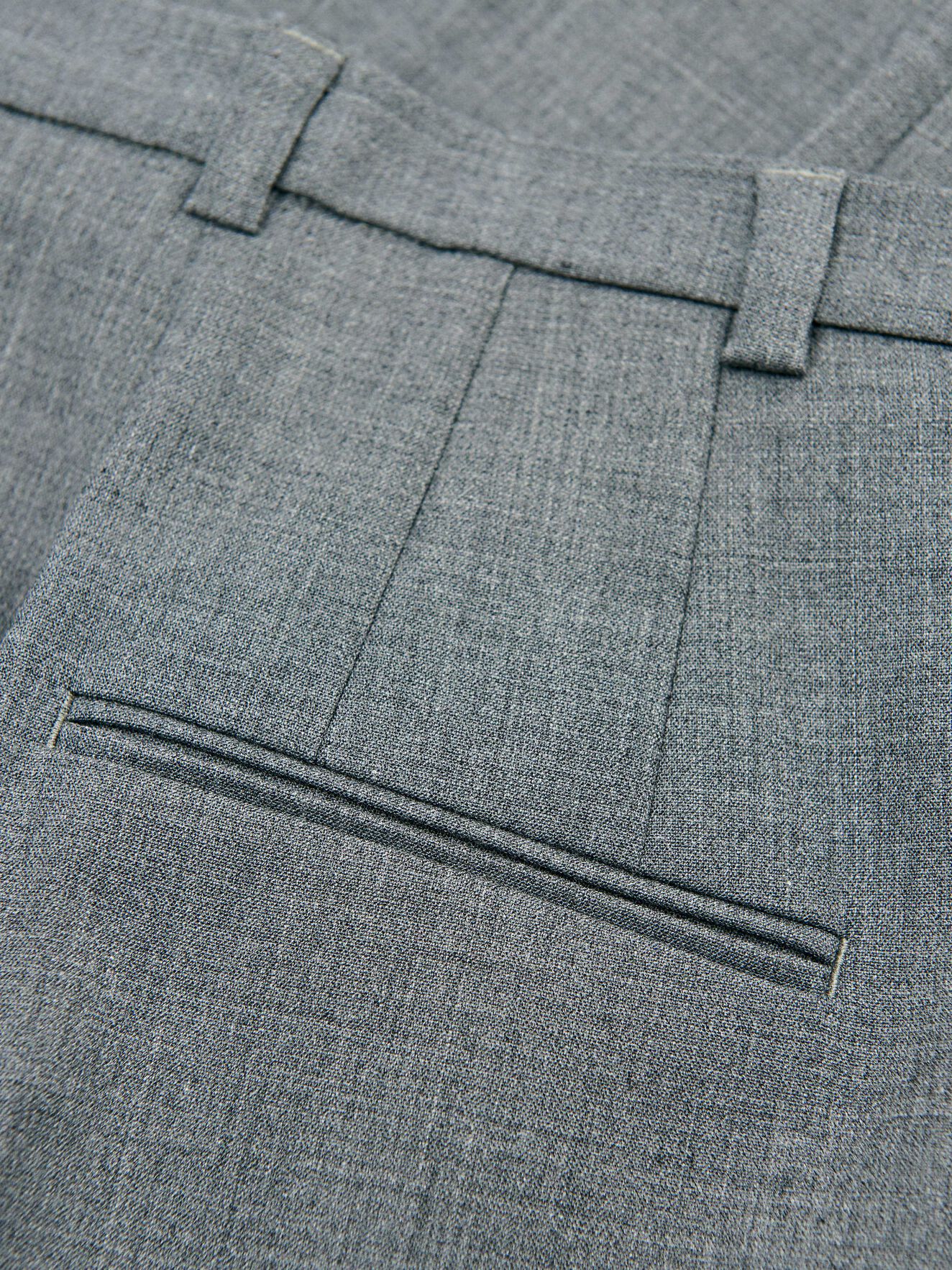 Bergenia Trousers in Dark grey Mel from Tiger of Sweden Bergenia Trousers in Dark grey Mel from Tiger of Sweden