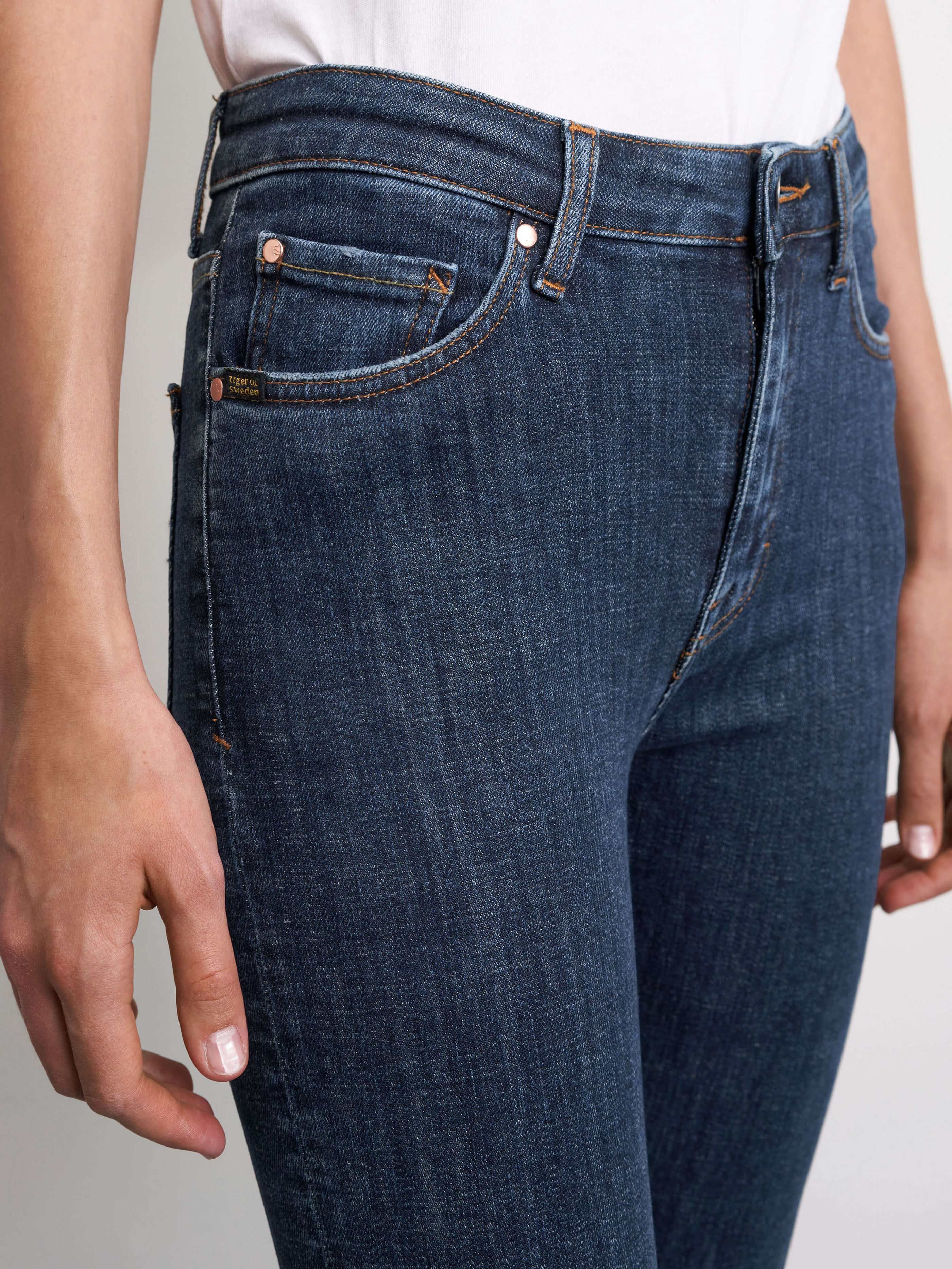 Shelly Jeans - Buy online