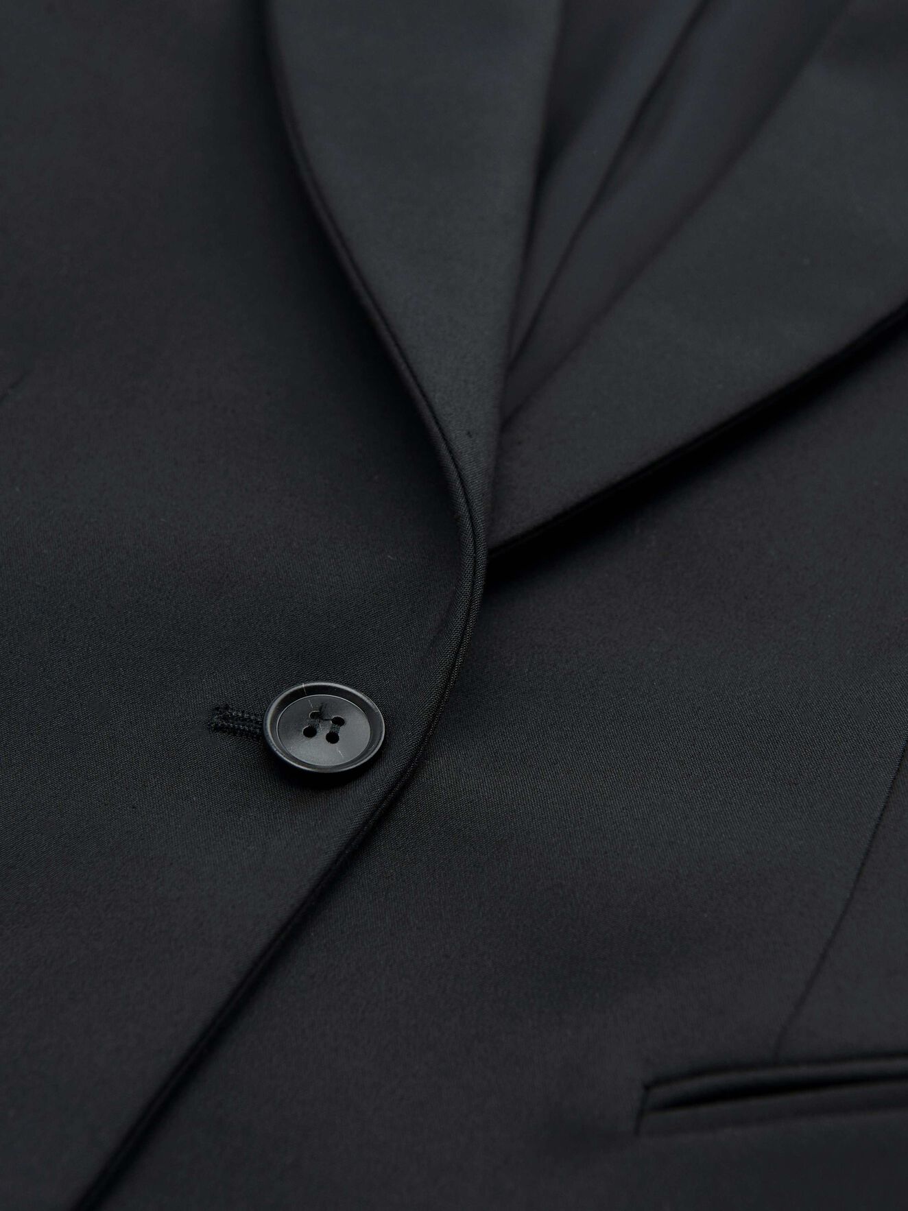 Mirja Blazer in Black from Tiger of Sweden Mirja Blazer in Black from Tiger of Sweden