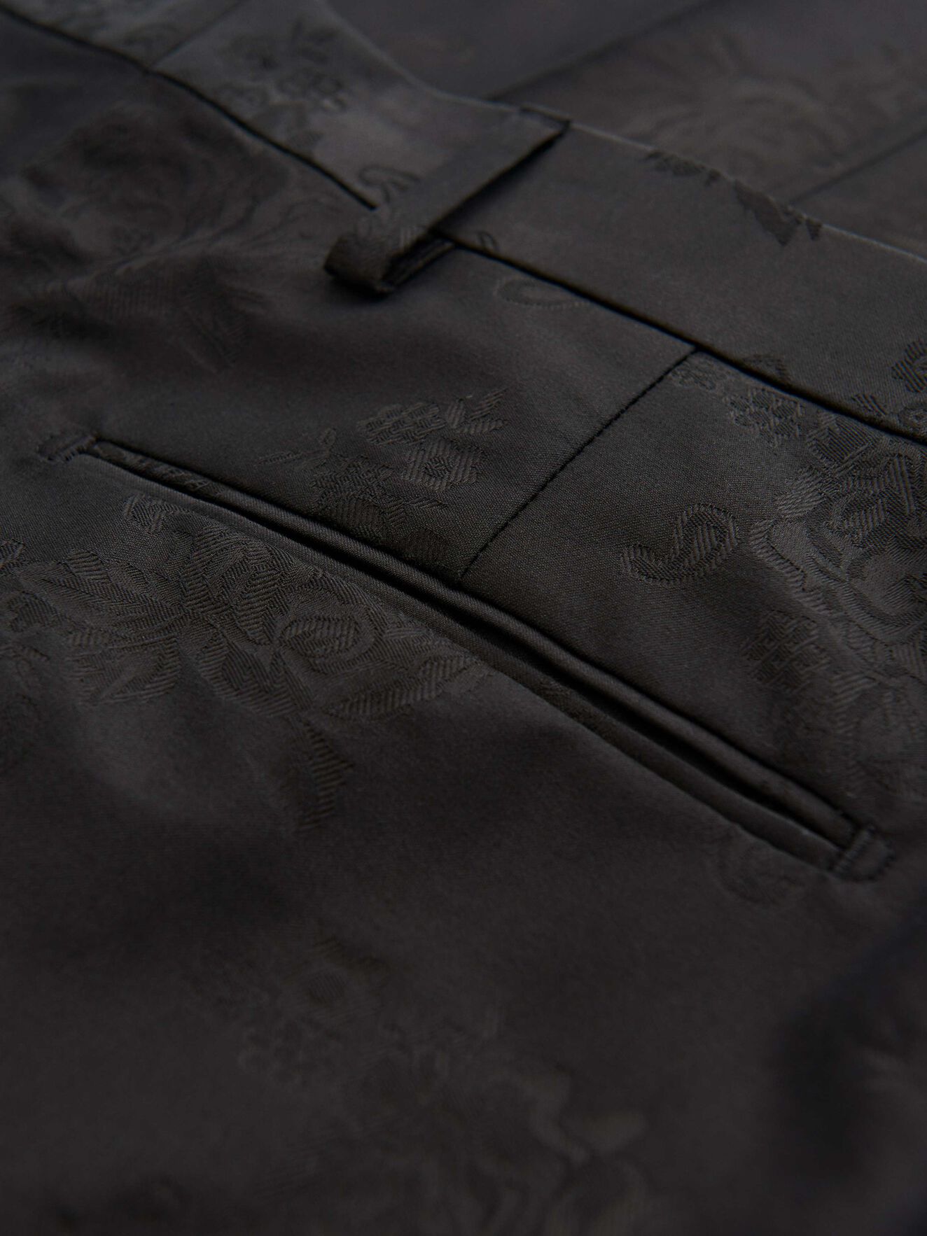 Thomas Trousers in Black from Tiger of Sweden Thomas Trousers in Black from Tiger of Sweden
