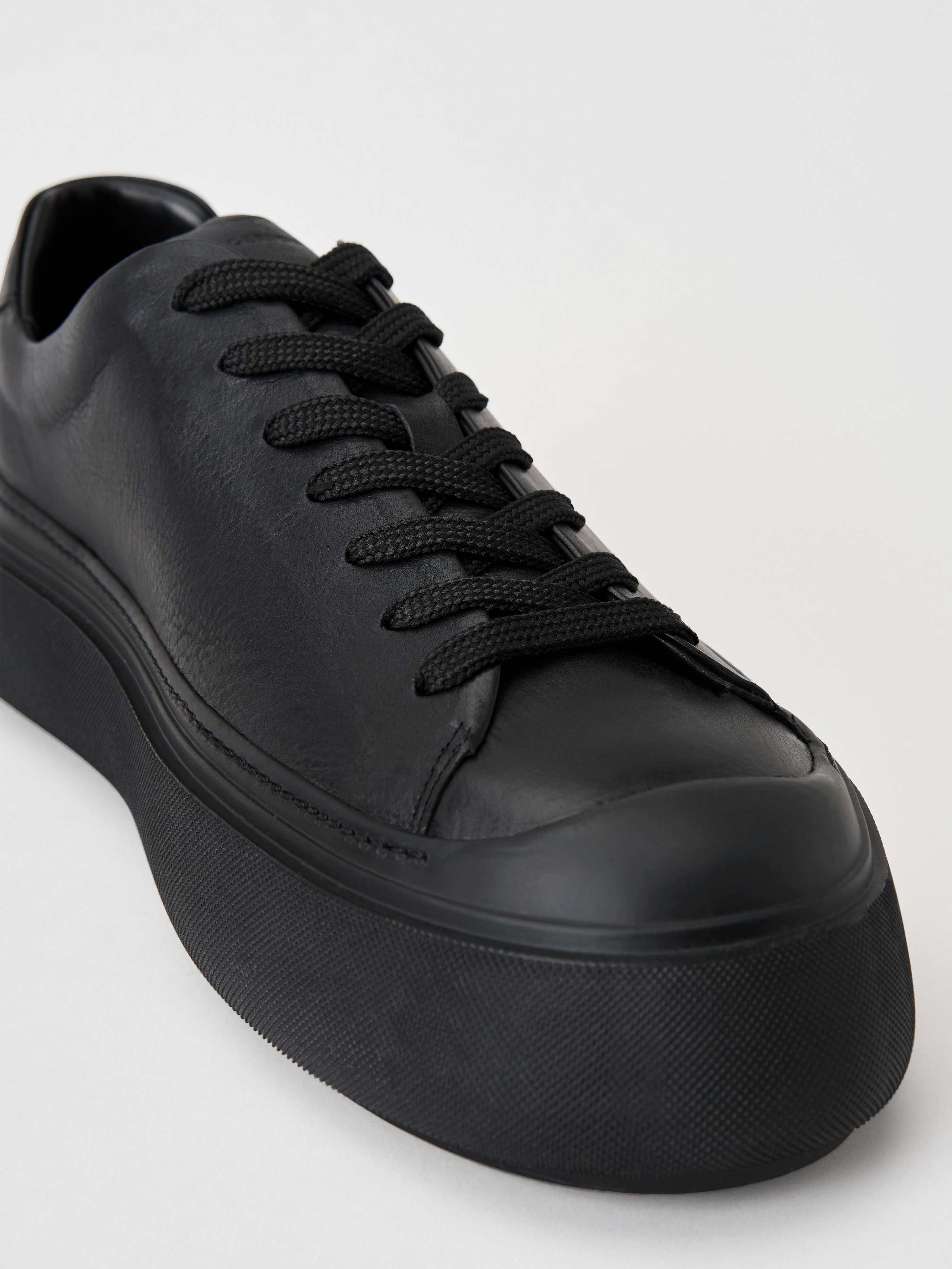 F.1 Sneaker - Köp Shoes online