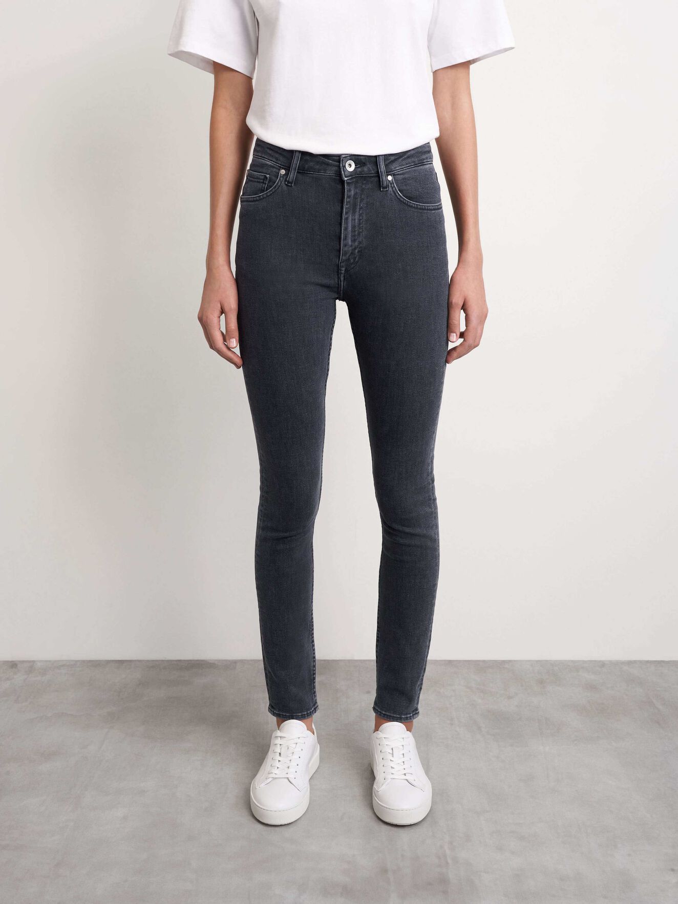 Shelly Jeans - Buy Jeans online