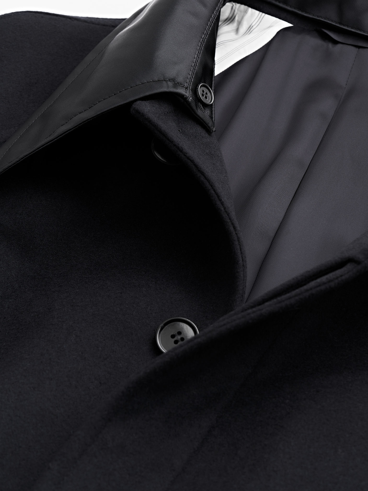 Lonnie Coat
