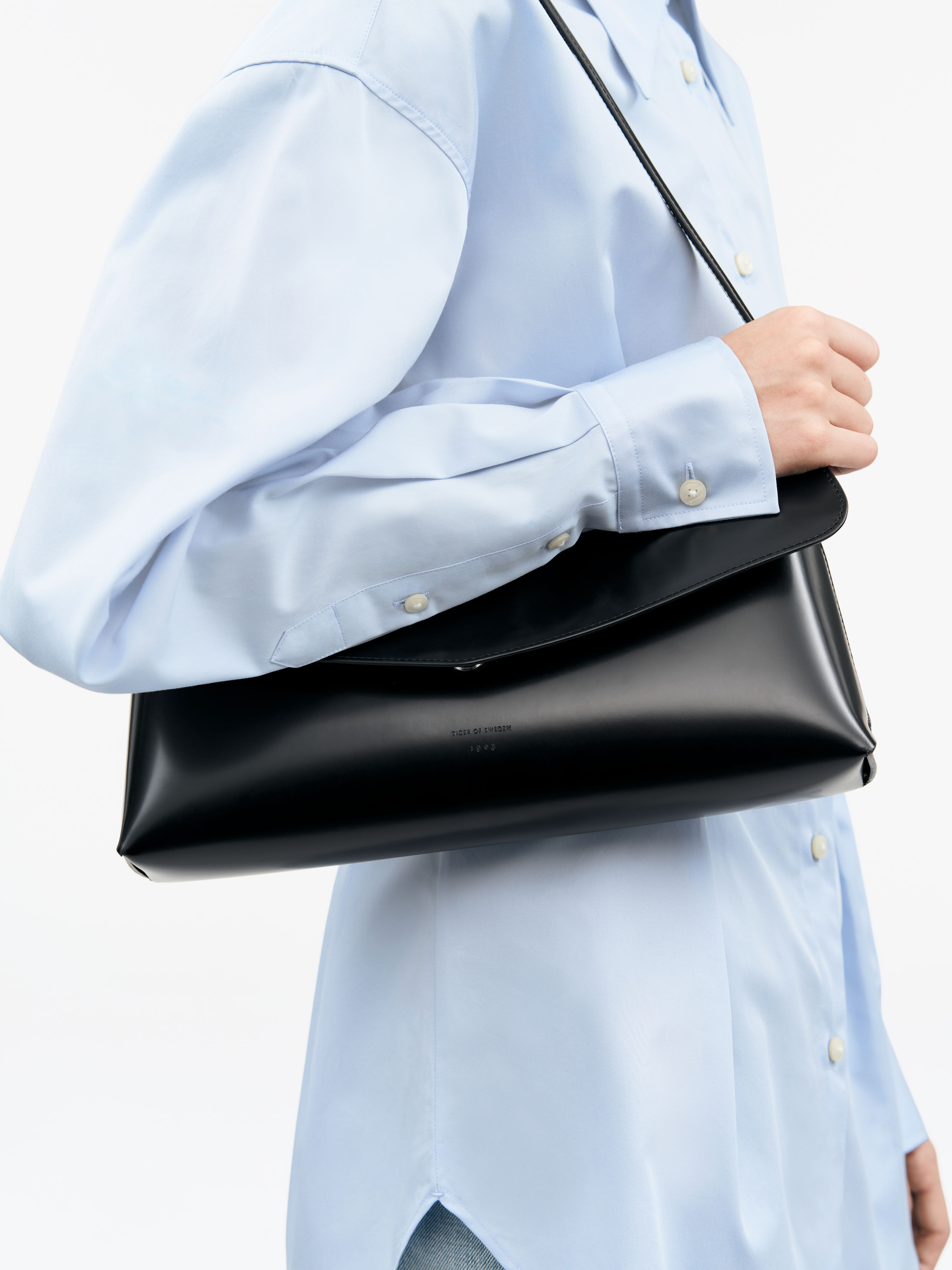 Malna Shoulder Handbag