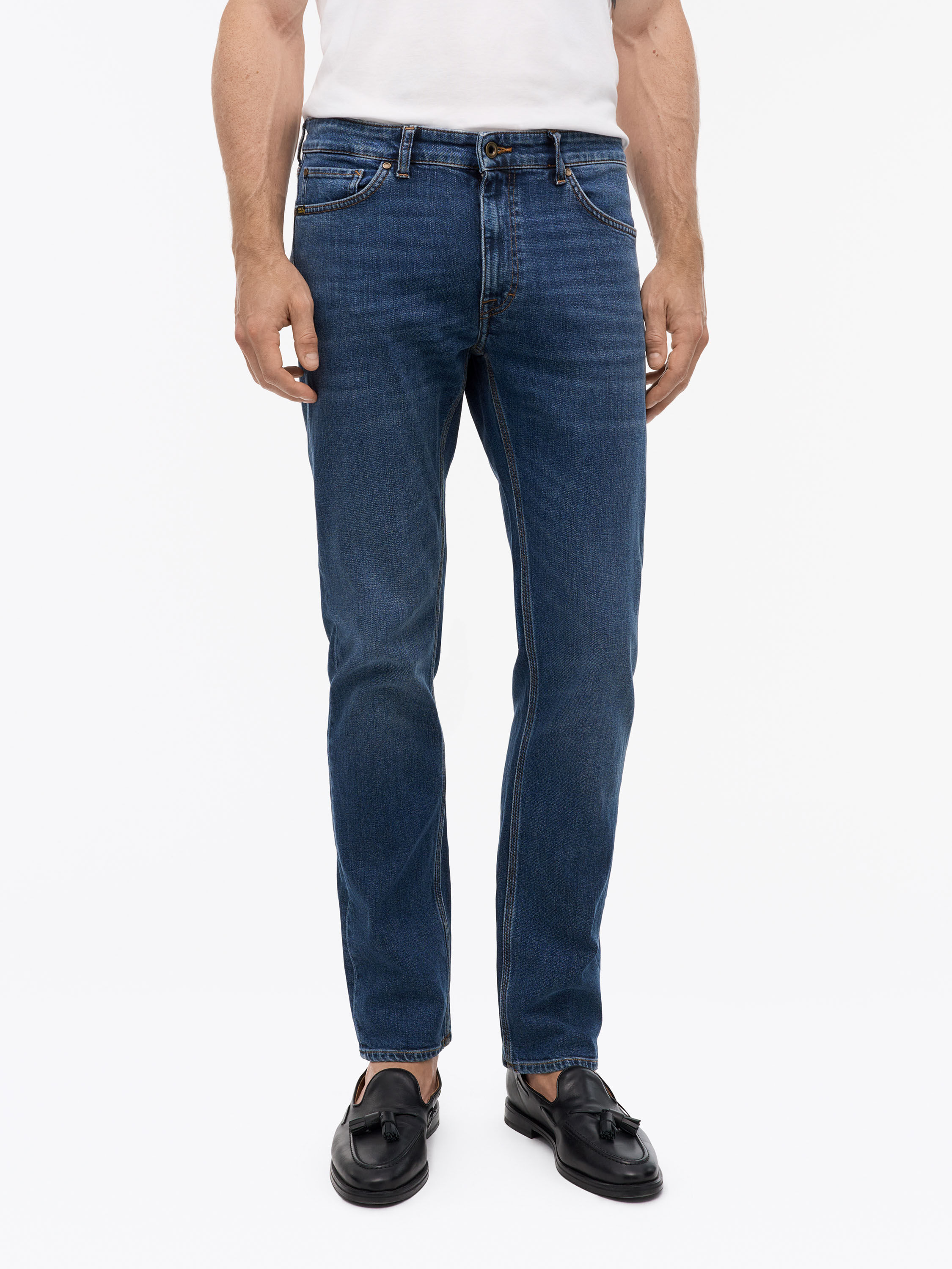 Des Cluster Slim-Straight Jeans