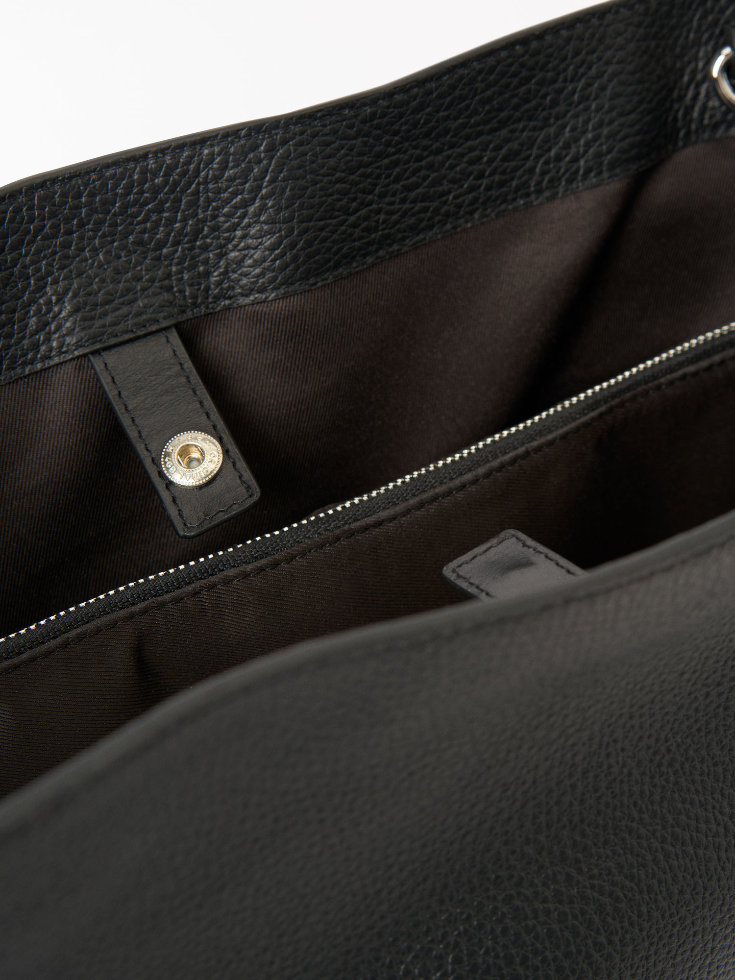 Foru Tasche Aus Genarbtem Leder