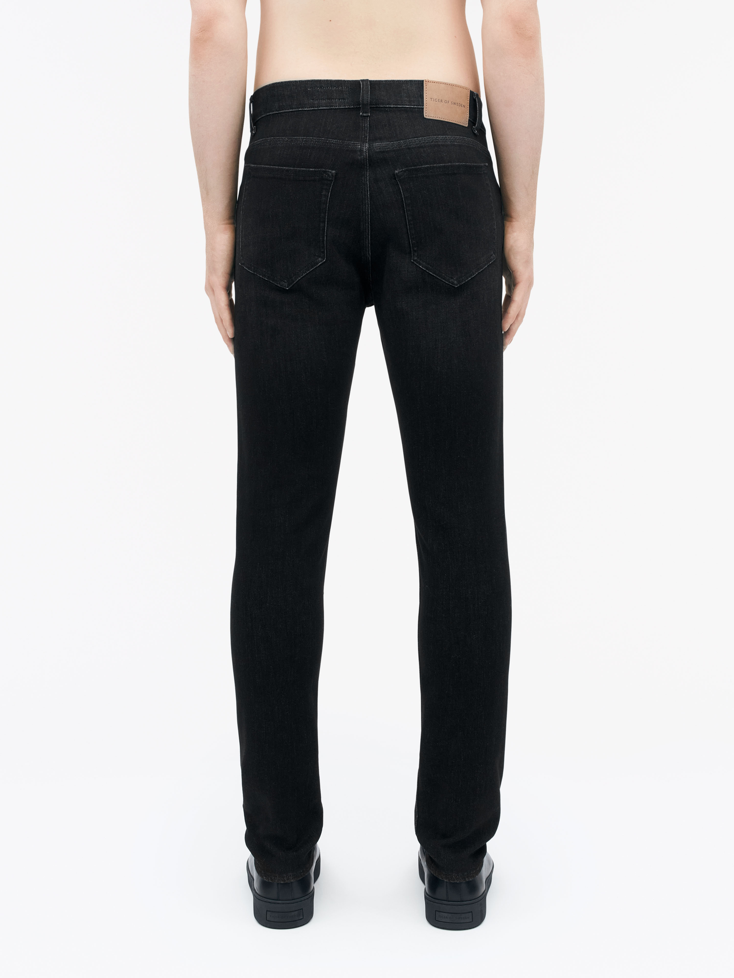 Evolve Slim Fit Cotton Jeans