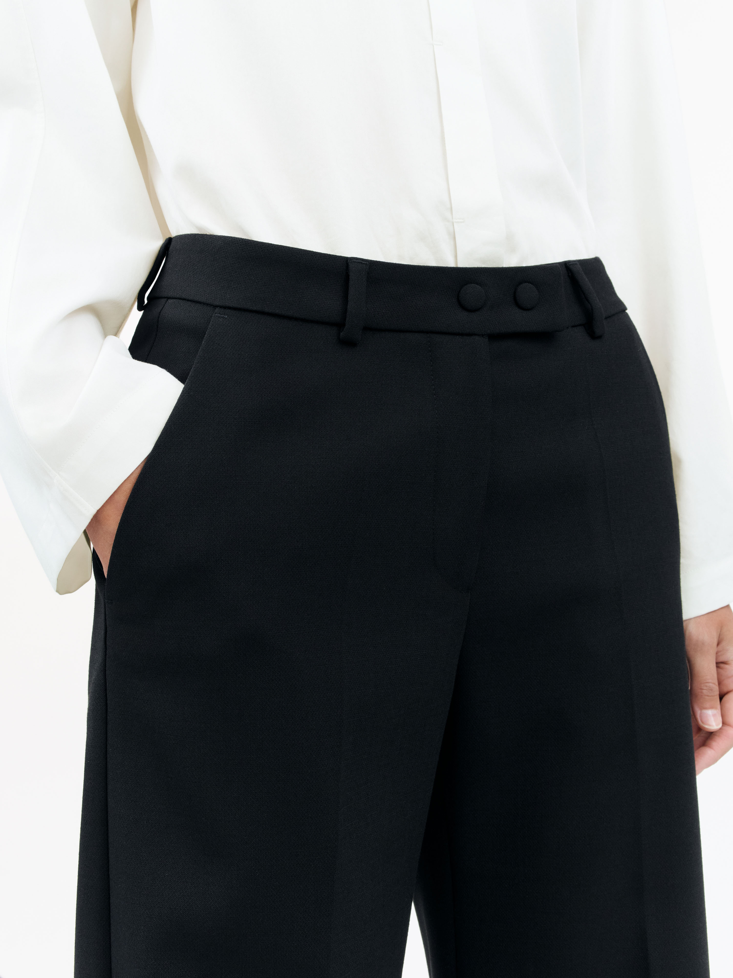 Hedvi Flared Trousers