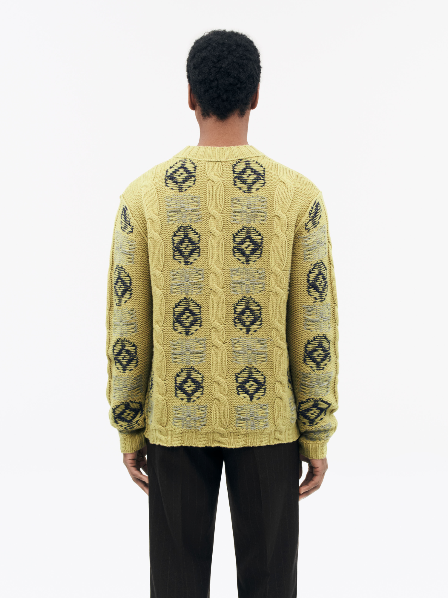 Arnol Sweater
