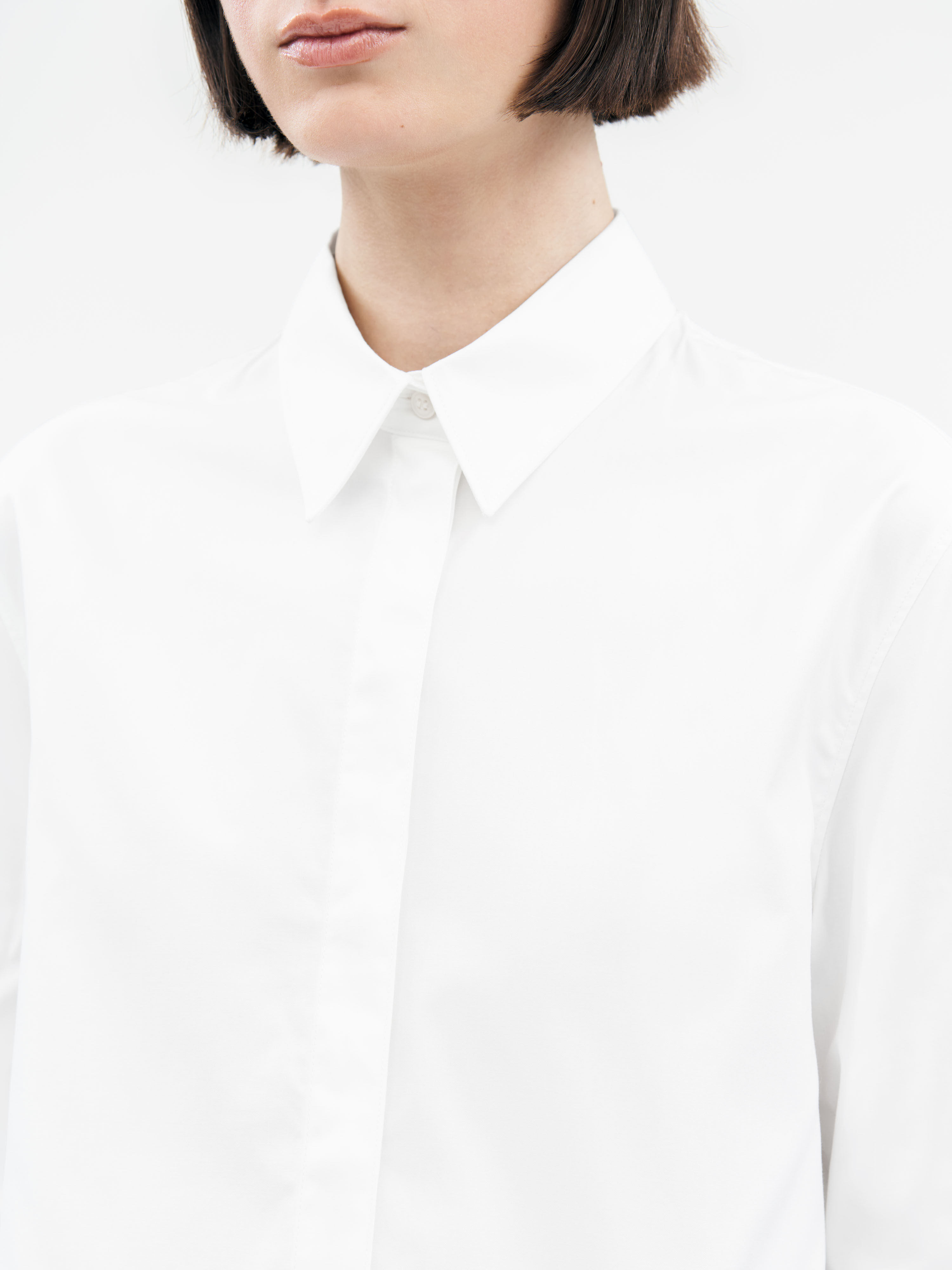 Narkisa Slim-fit Shirt