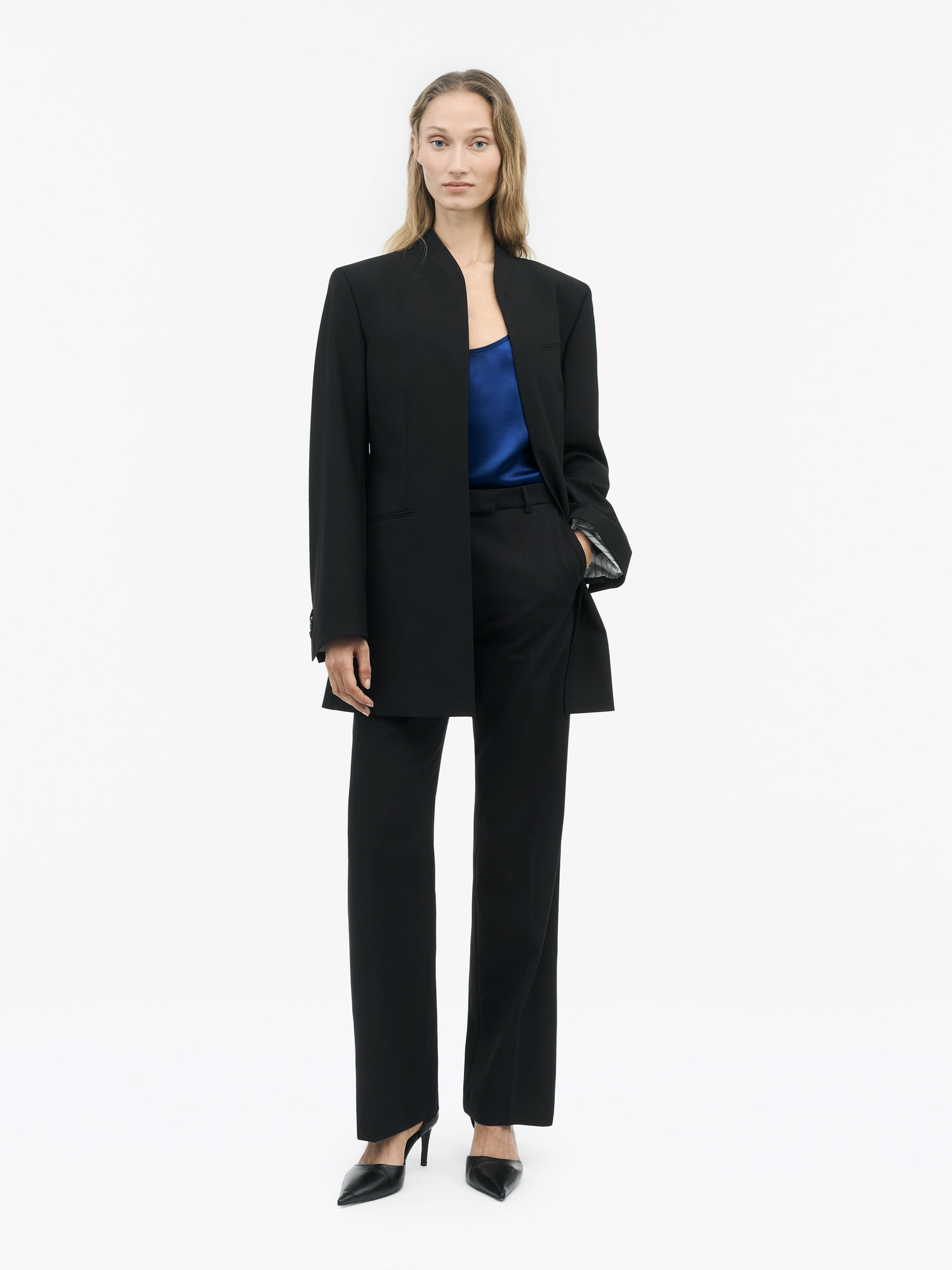 Everly Black Collarless Blazer