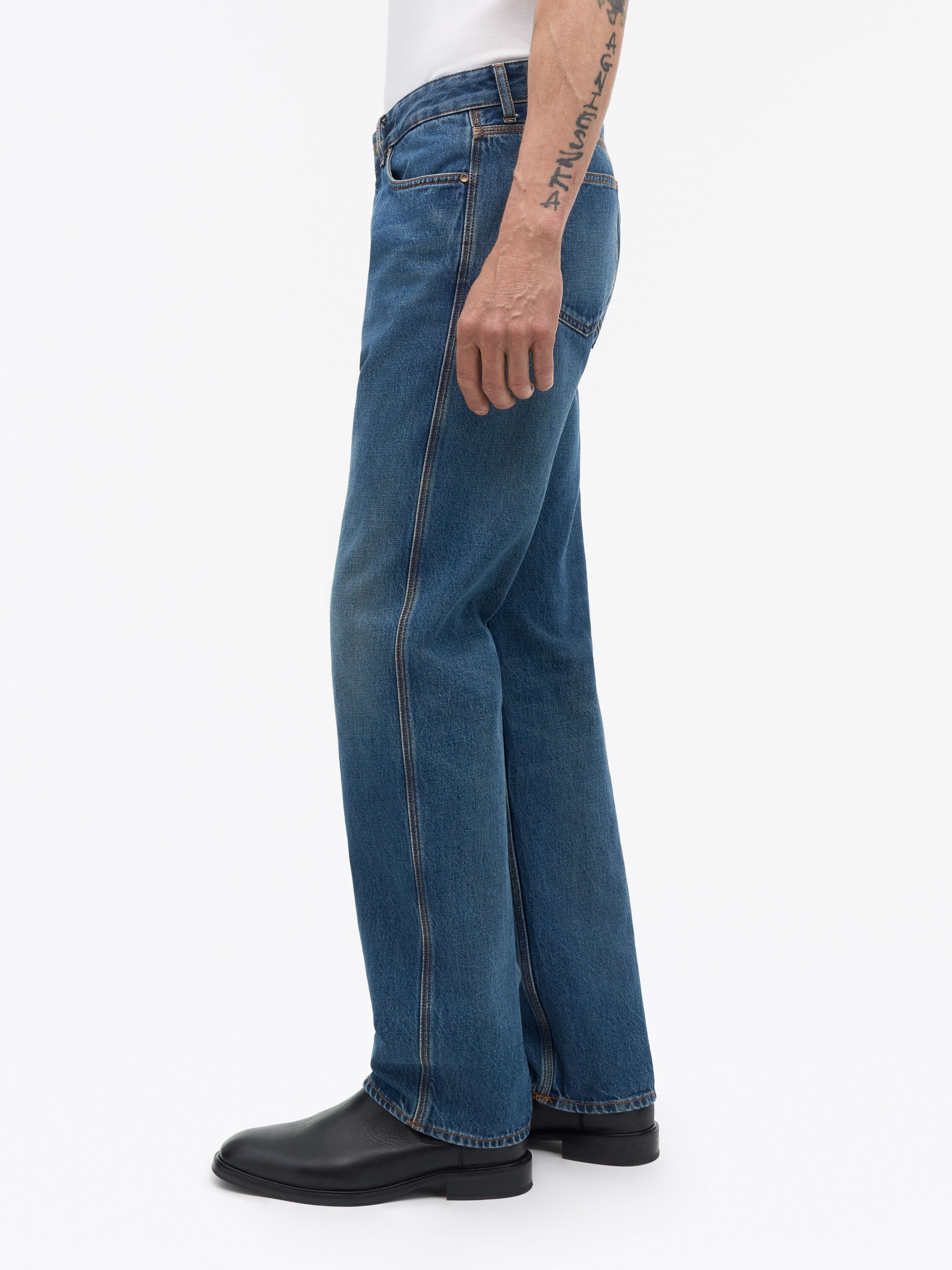Kit Arctic Regular-Fit Jeans