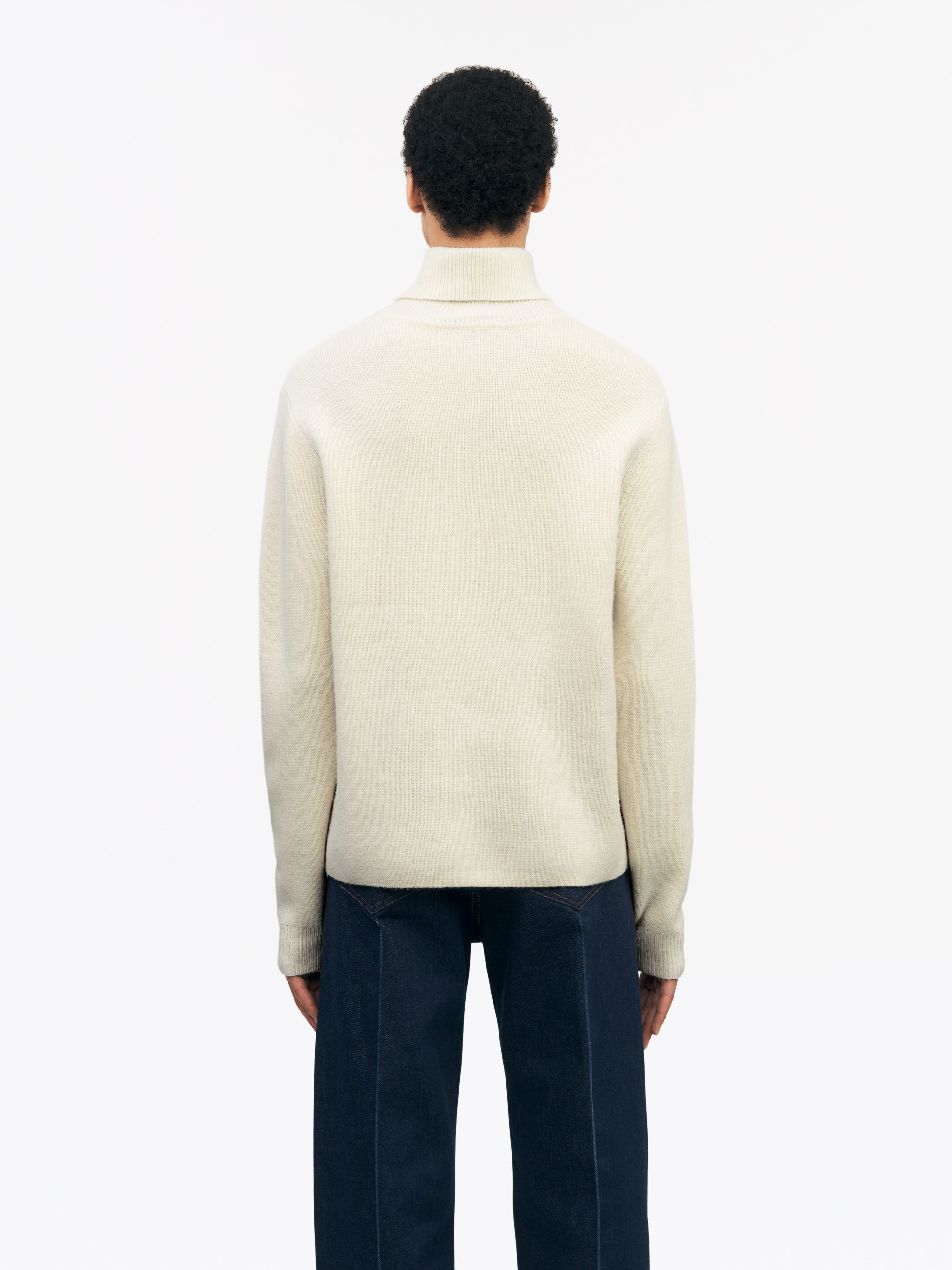 Eliton Sweater