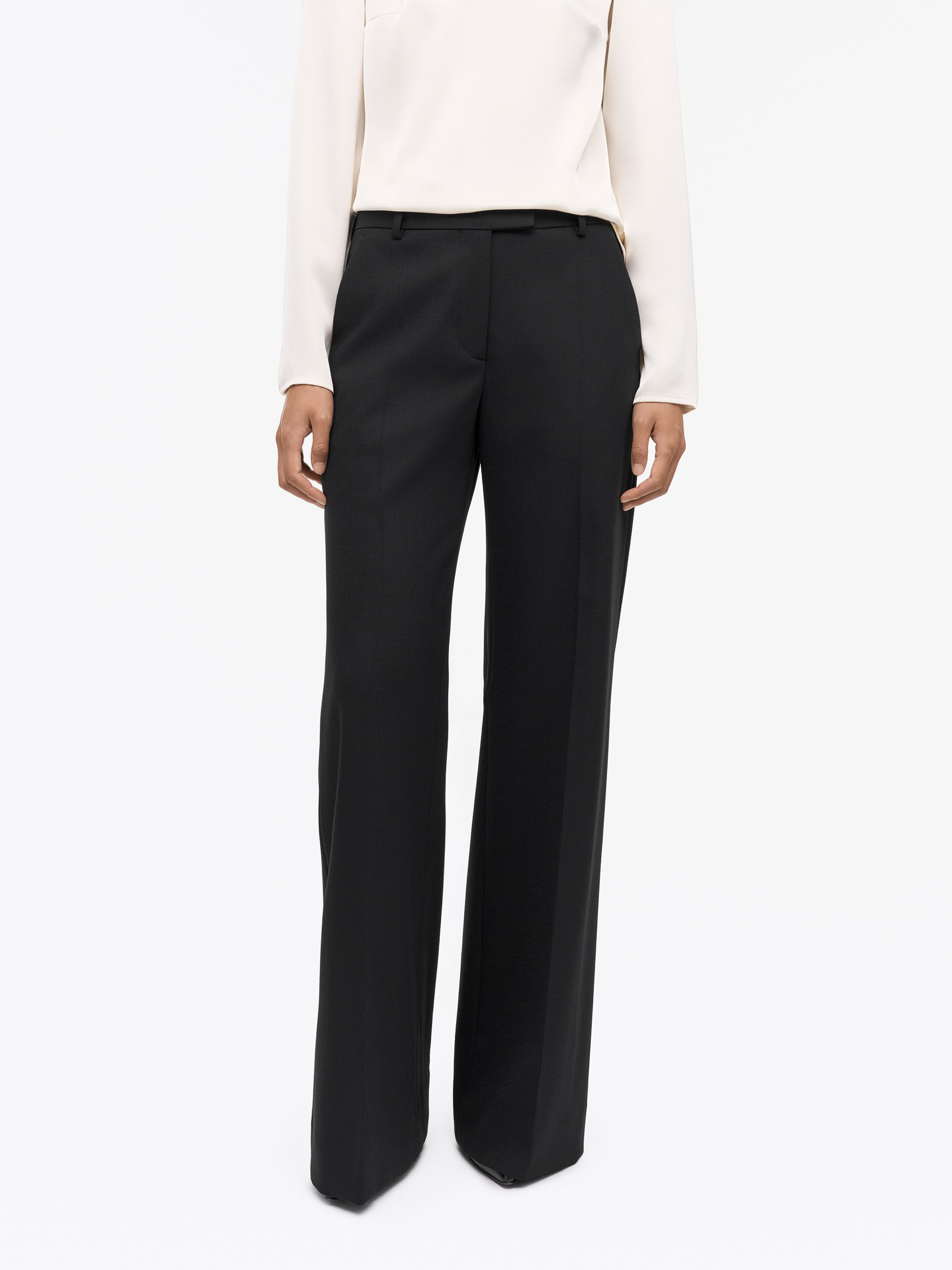Joni Black Festive Suit