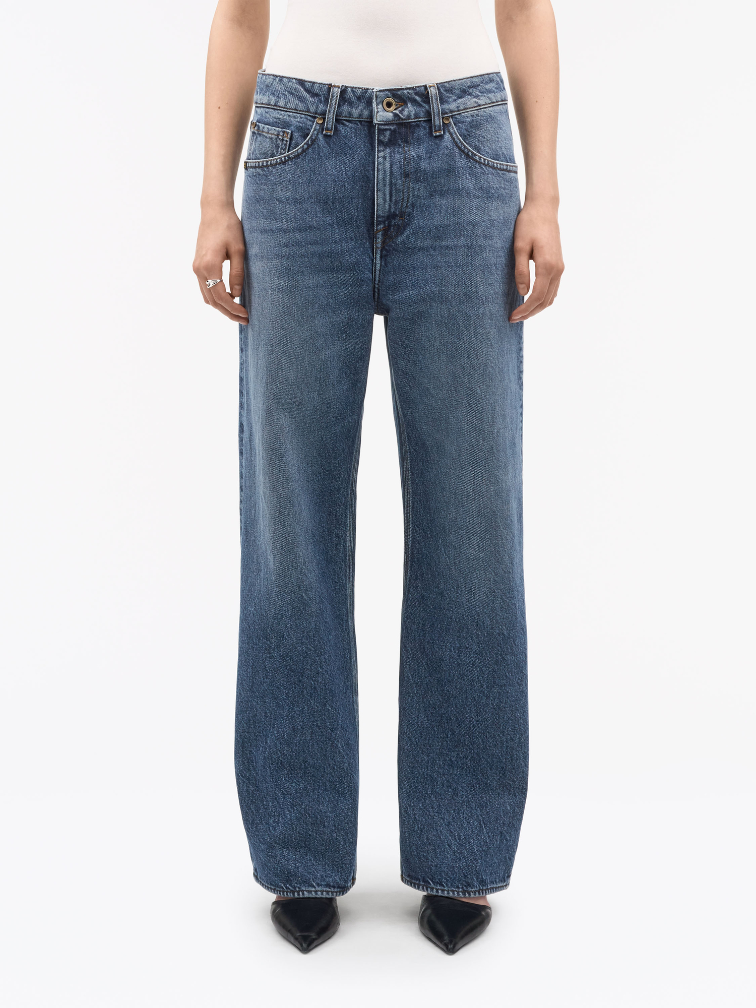 Milis Mid-Rise Jeans