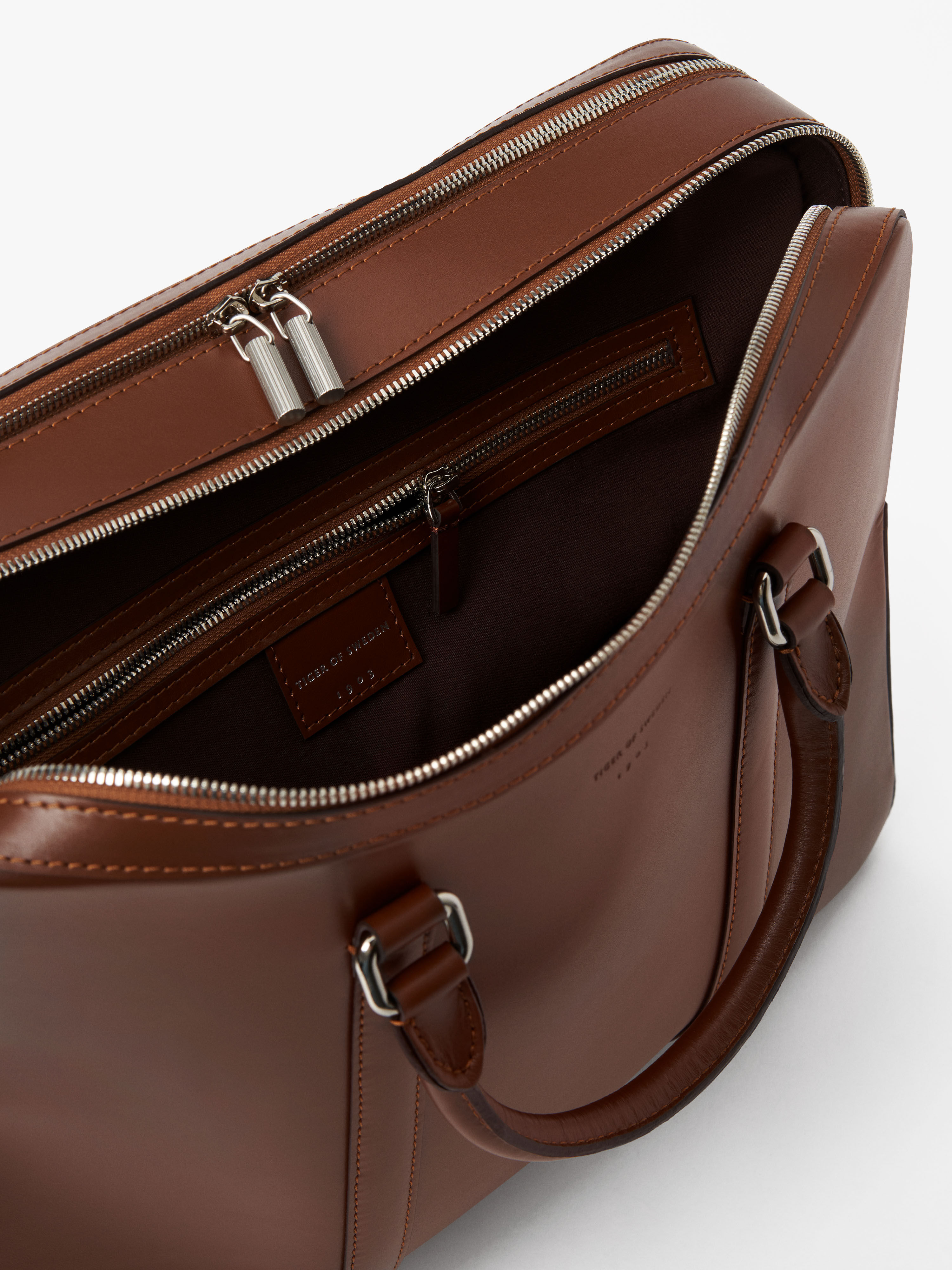 Brevis L Briefcase